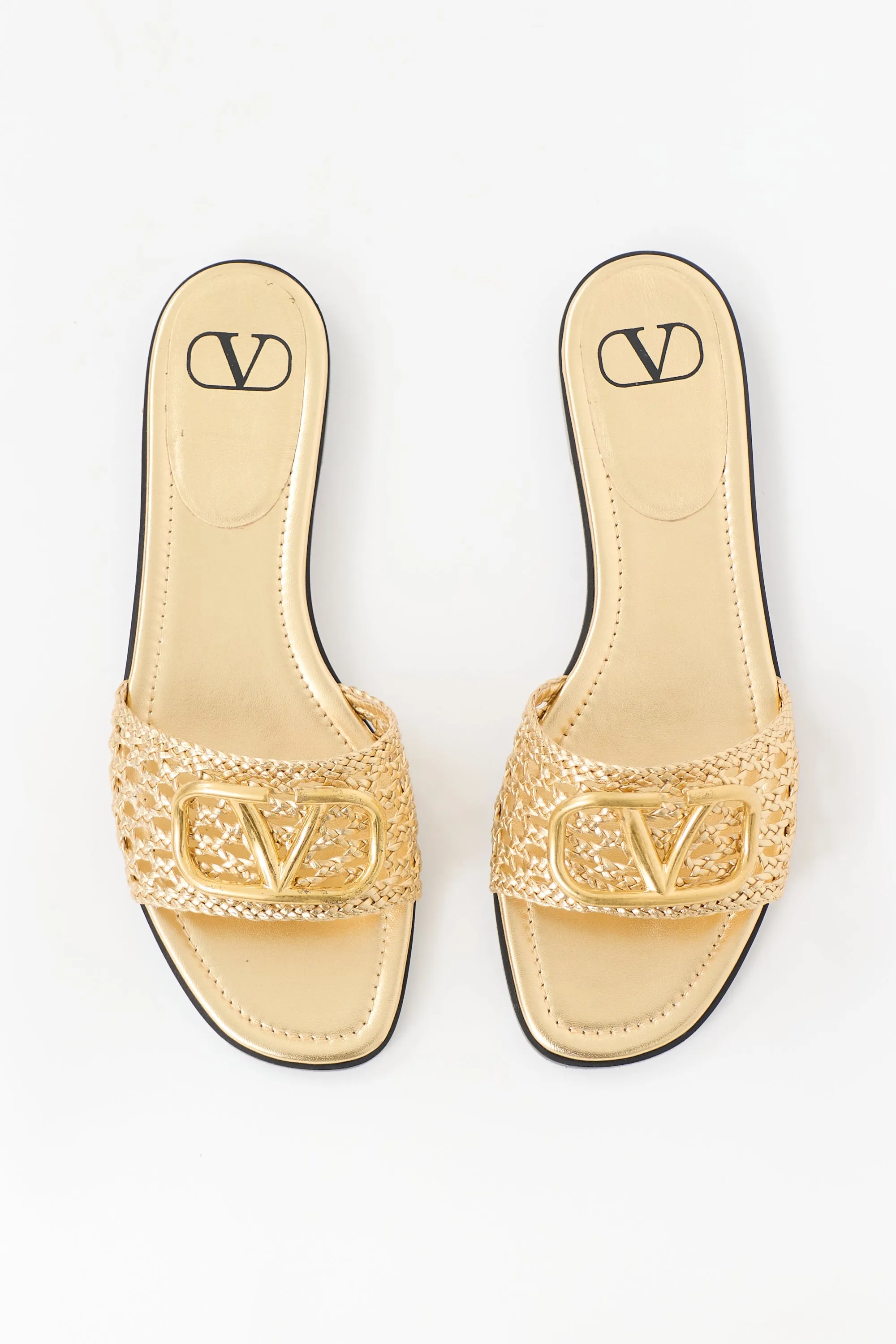 Metallic Leather VLogo Slide sold by VSP Consignment product image thumbnail 2