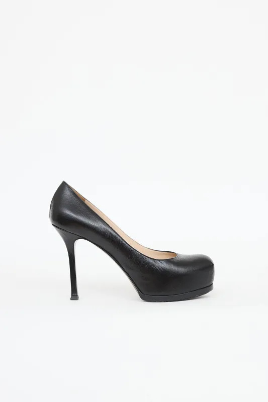 Leather Tribtoo Pump sold by VSP Consignment