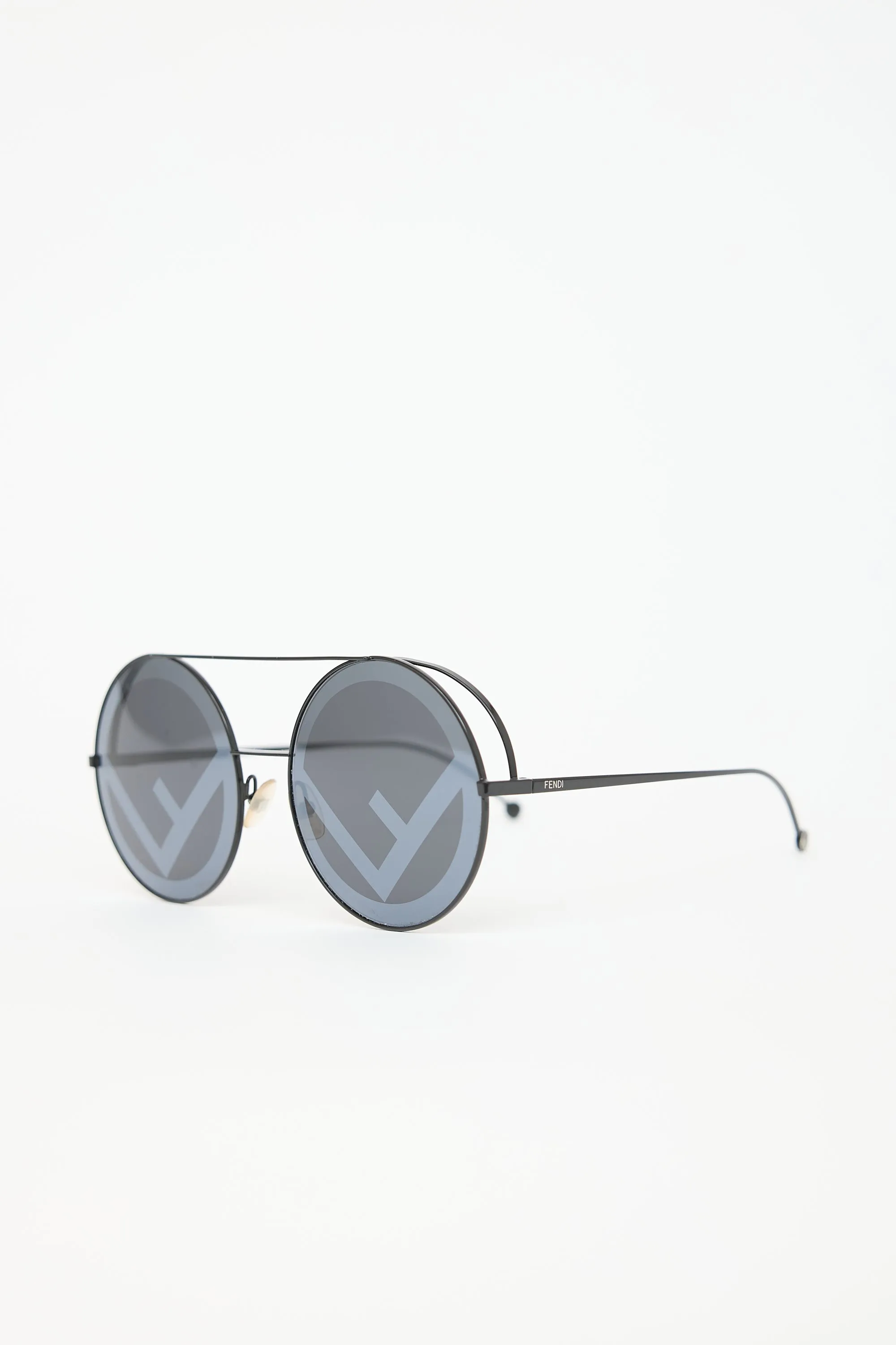 FF0285/S Circle Sunglasses sold by VSP Consignment product image thumbnail 2