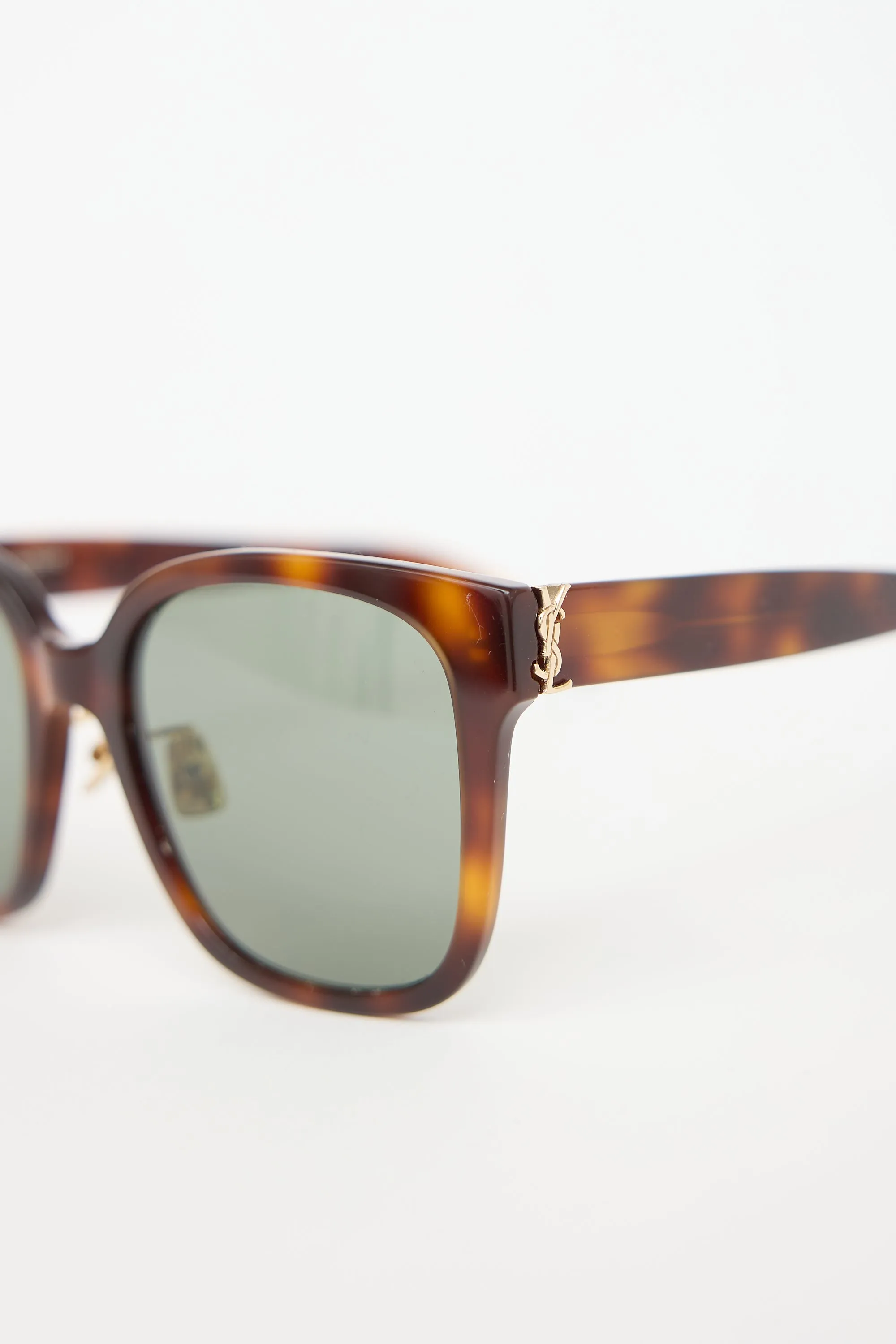 SLM105/F Square Sunglasses sold by VSP Consignment product image thumbnail 4
