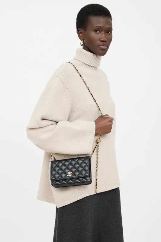 Pearl Crush Wallet On Chain sold by VSP Consignment