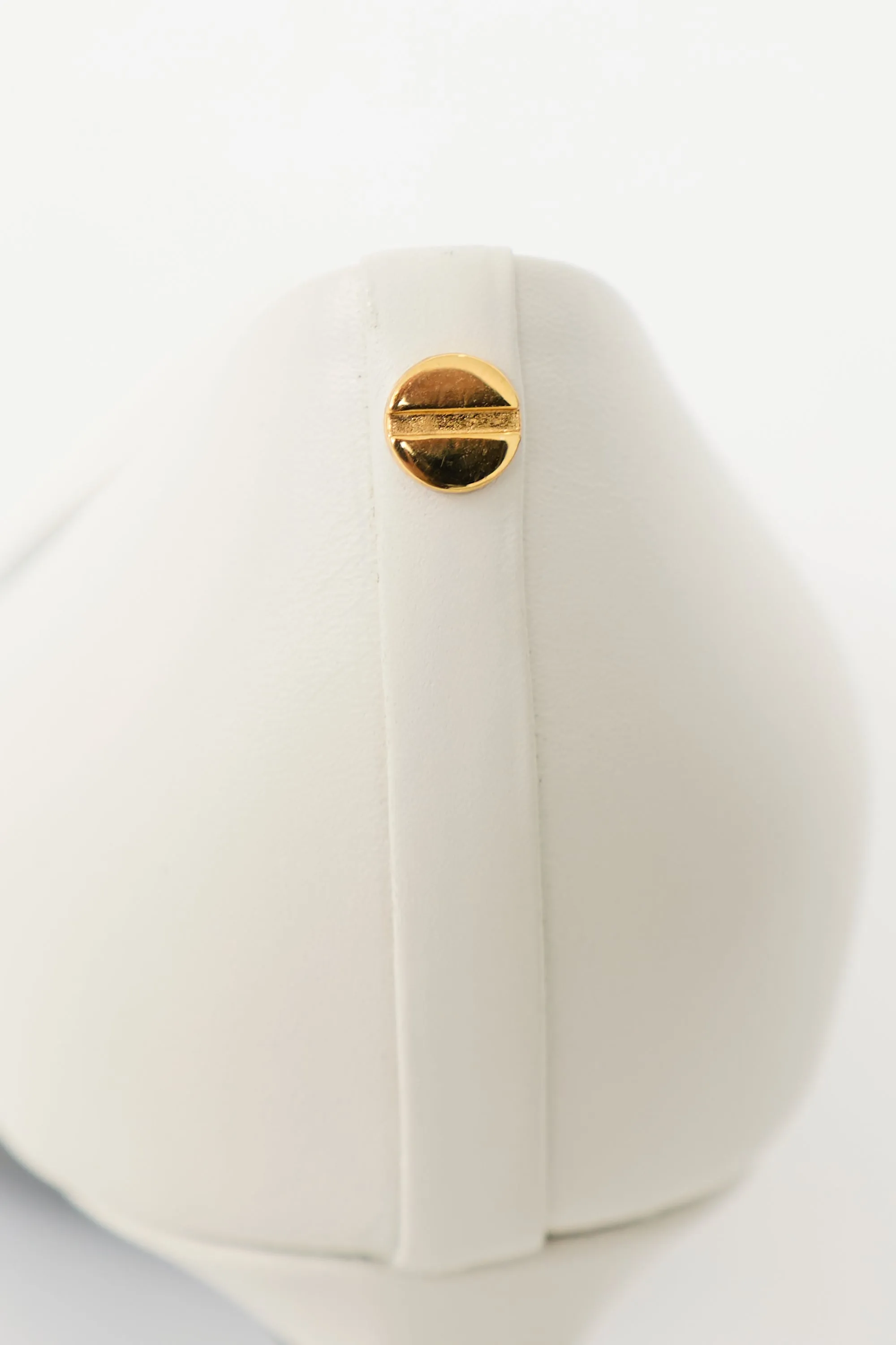 Leather Pump sold by VSP Consignment product image thumbnail 2