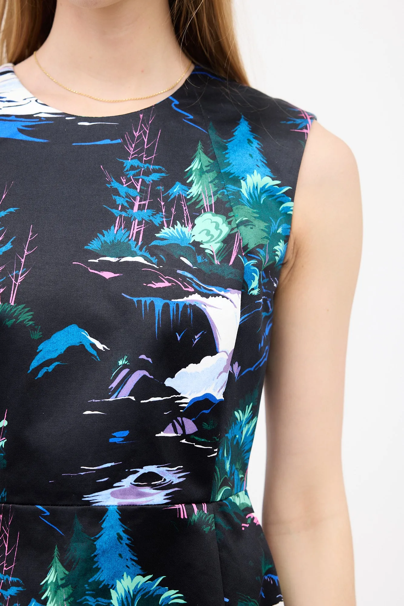 2014 Satin Forest Printed Dress sold by VSP Consignment product image thumbnail 4