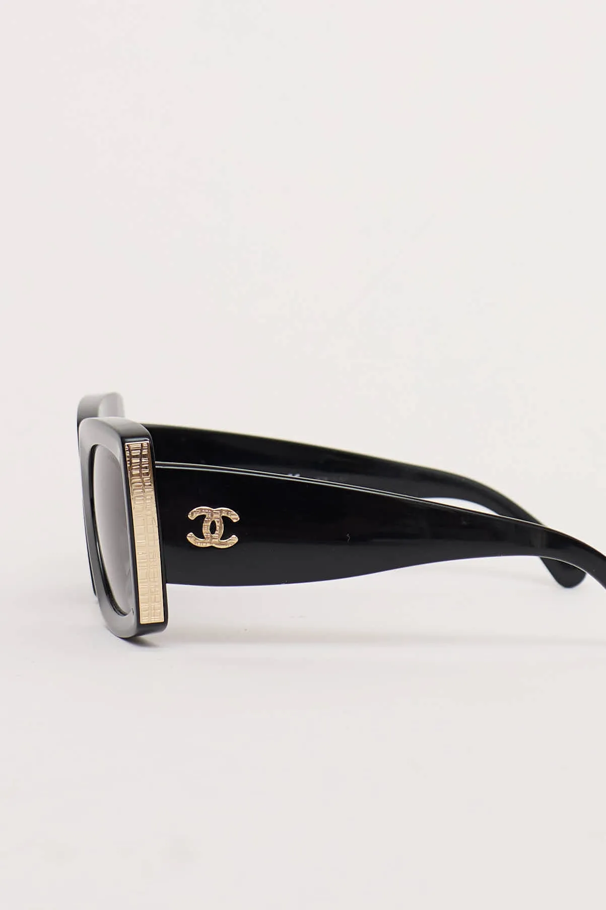 5435-A CC Square Sunglasses sold by VSP Consignment product image thumbnail 3