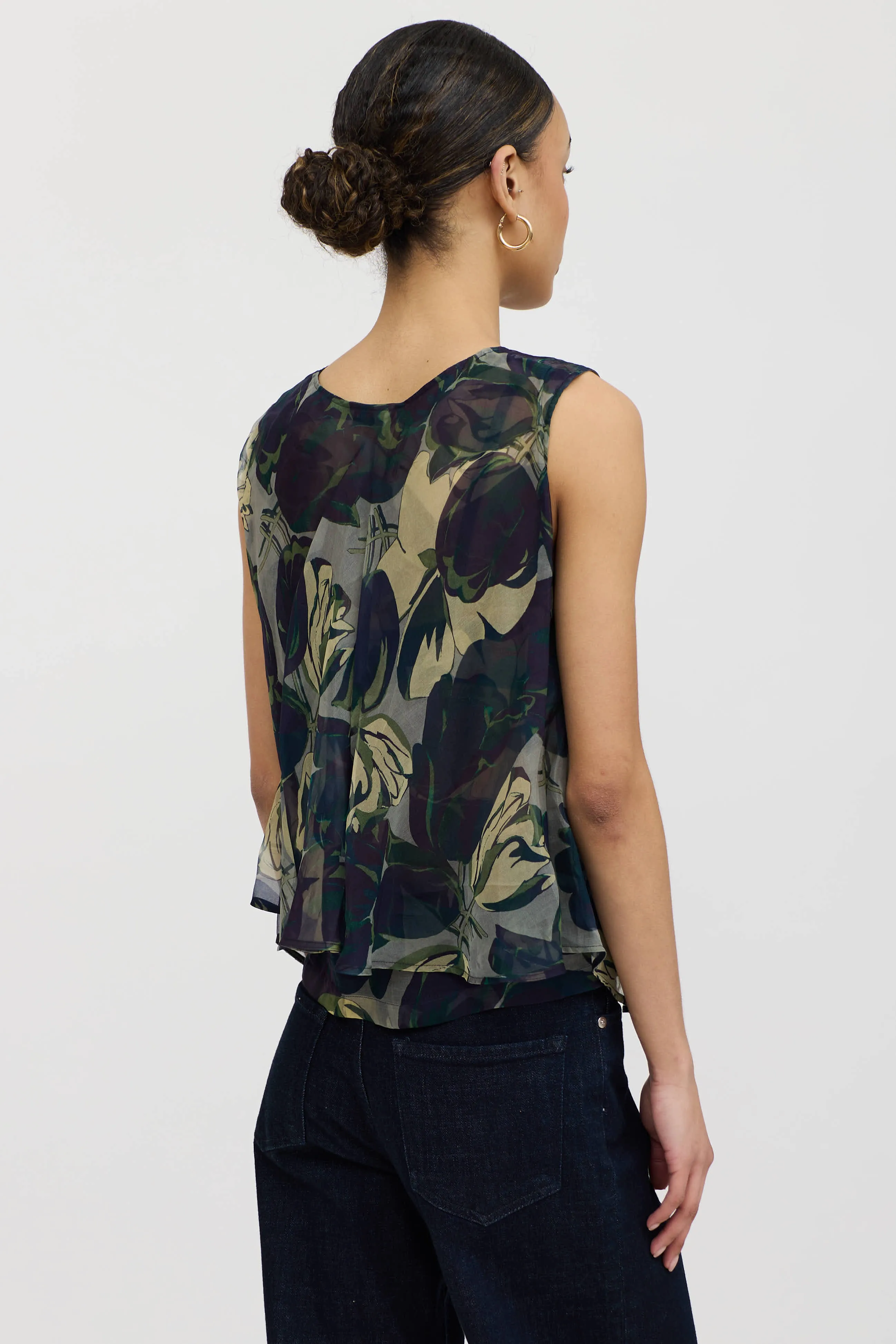 Silk Floral Plaid Top sold by VSP Consignment product image thumbnail 4