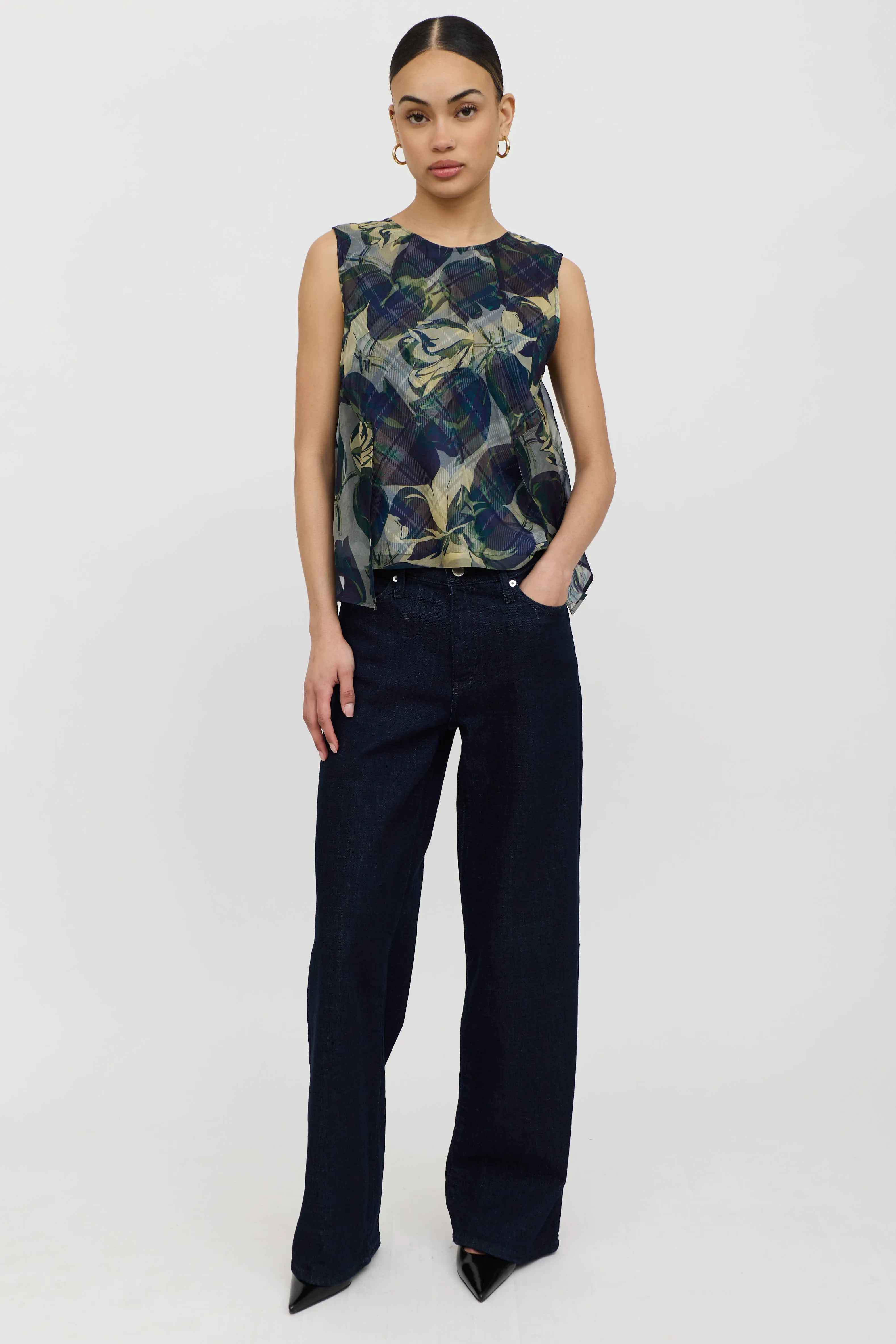 Silk Floral Plaid Top sold by VSP Consignment product image thumbnail 5