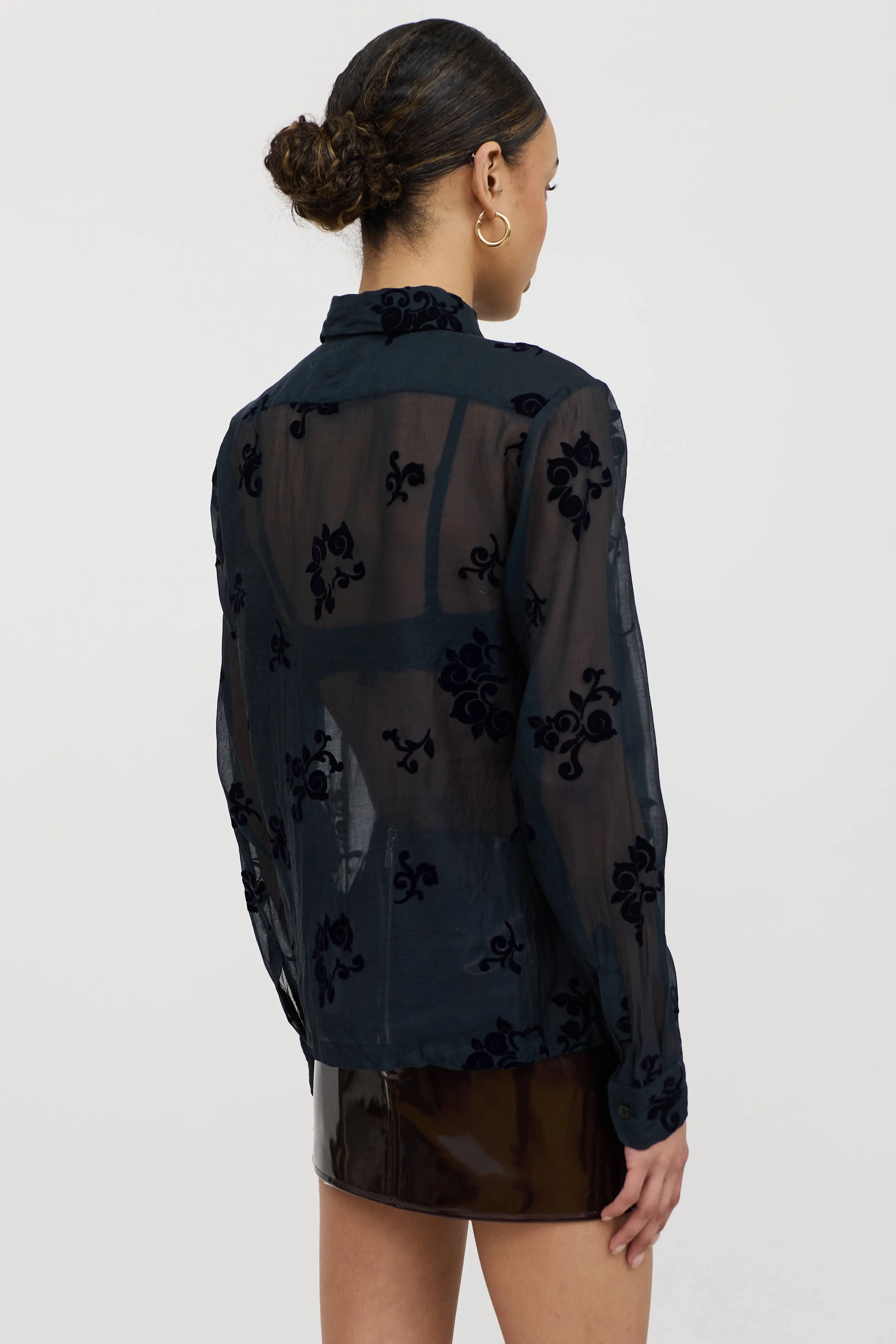 Flocked Paisley Shirt sold by VSP Consignment product image thumbnail 4