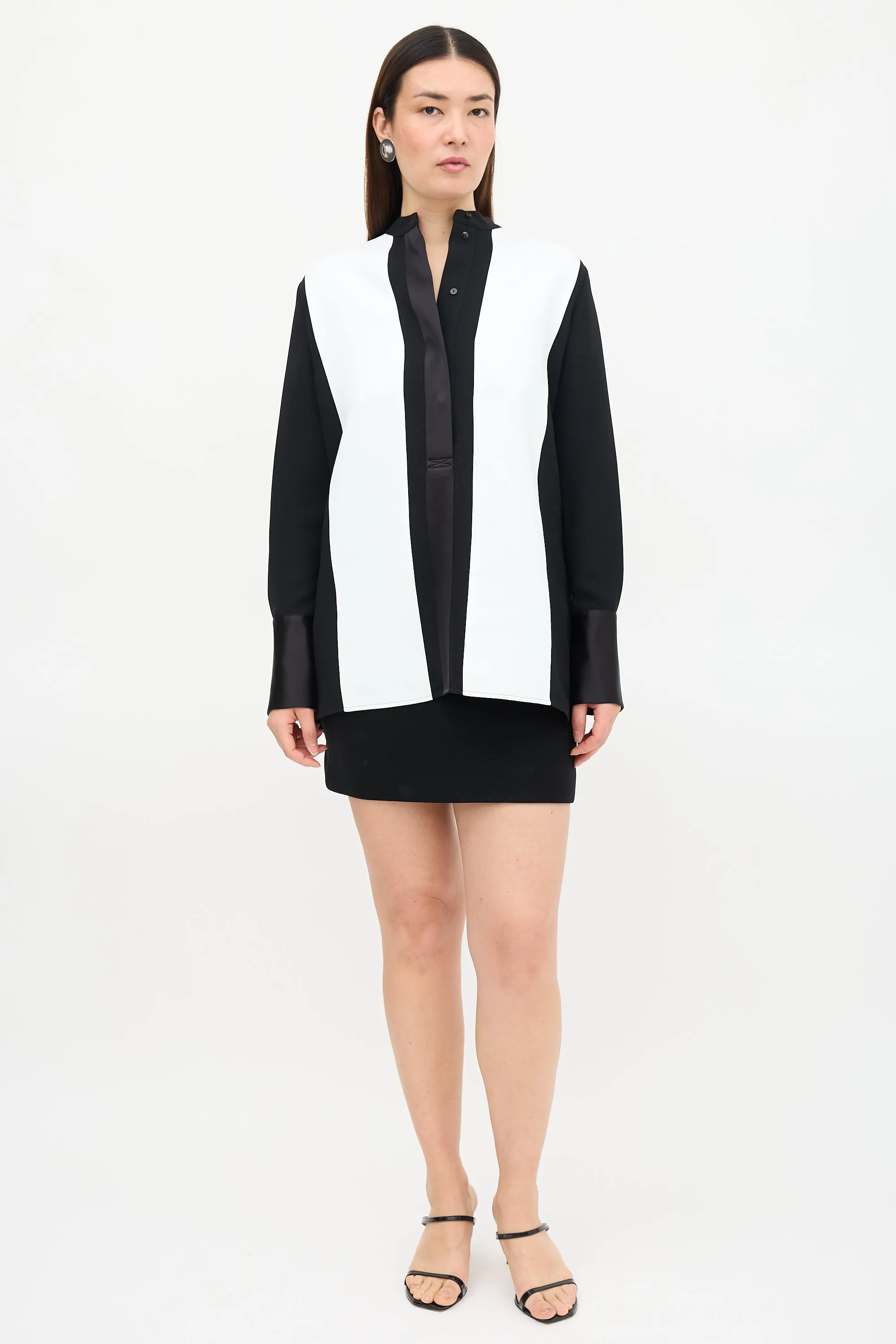 Two Tone Blouse sold by VSP Consignment product image thumbnail 2