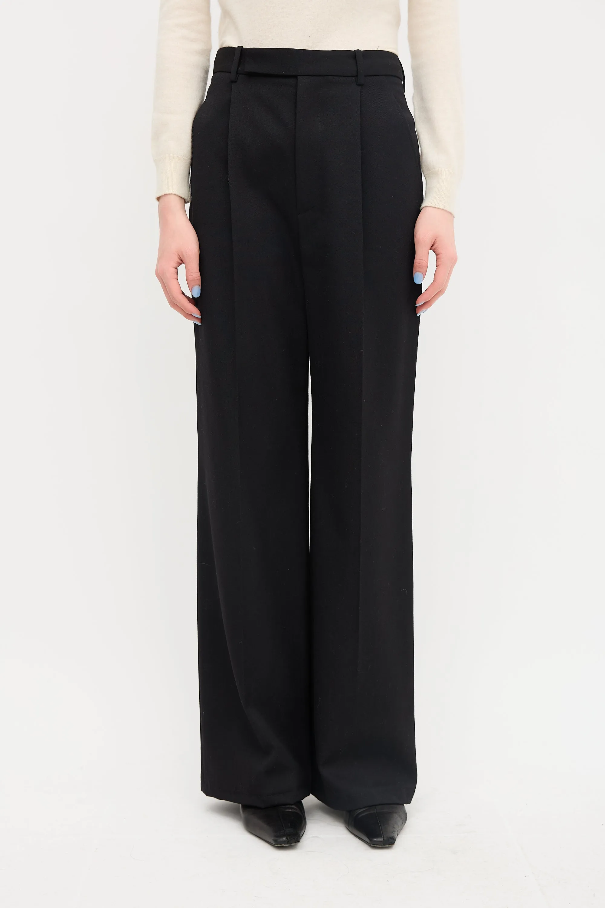 Wool Pleated Pant sold by VSP Consignment