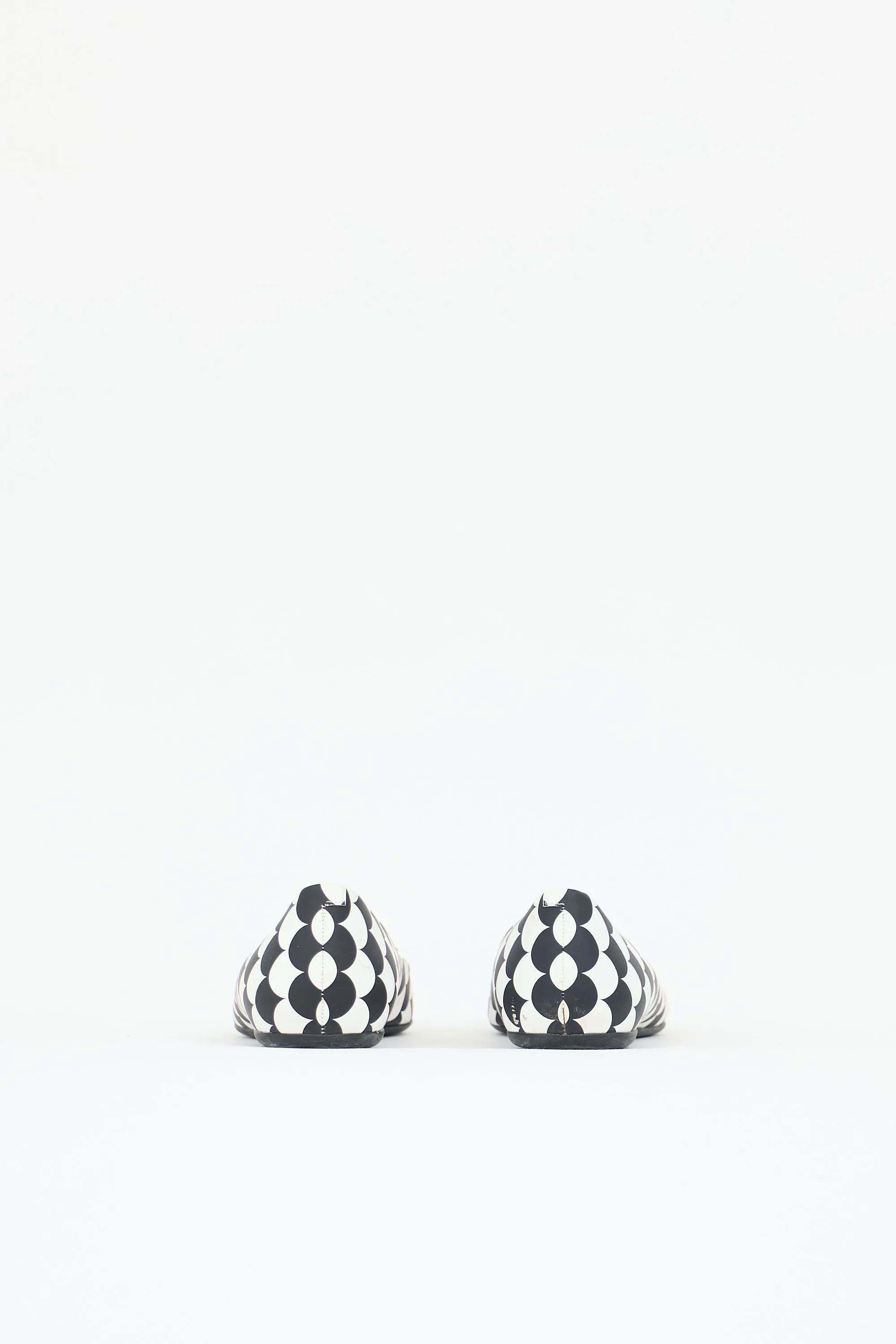 Printed Leather Flat sold by VSP Consignment product image thumbnail 4