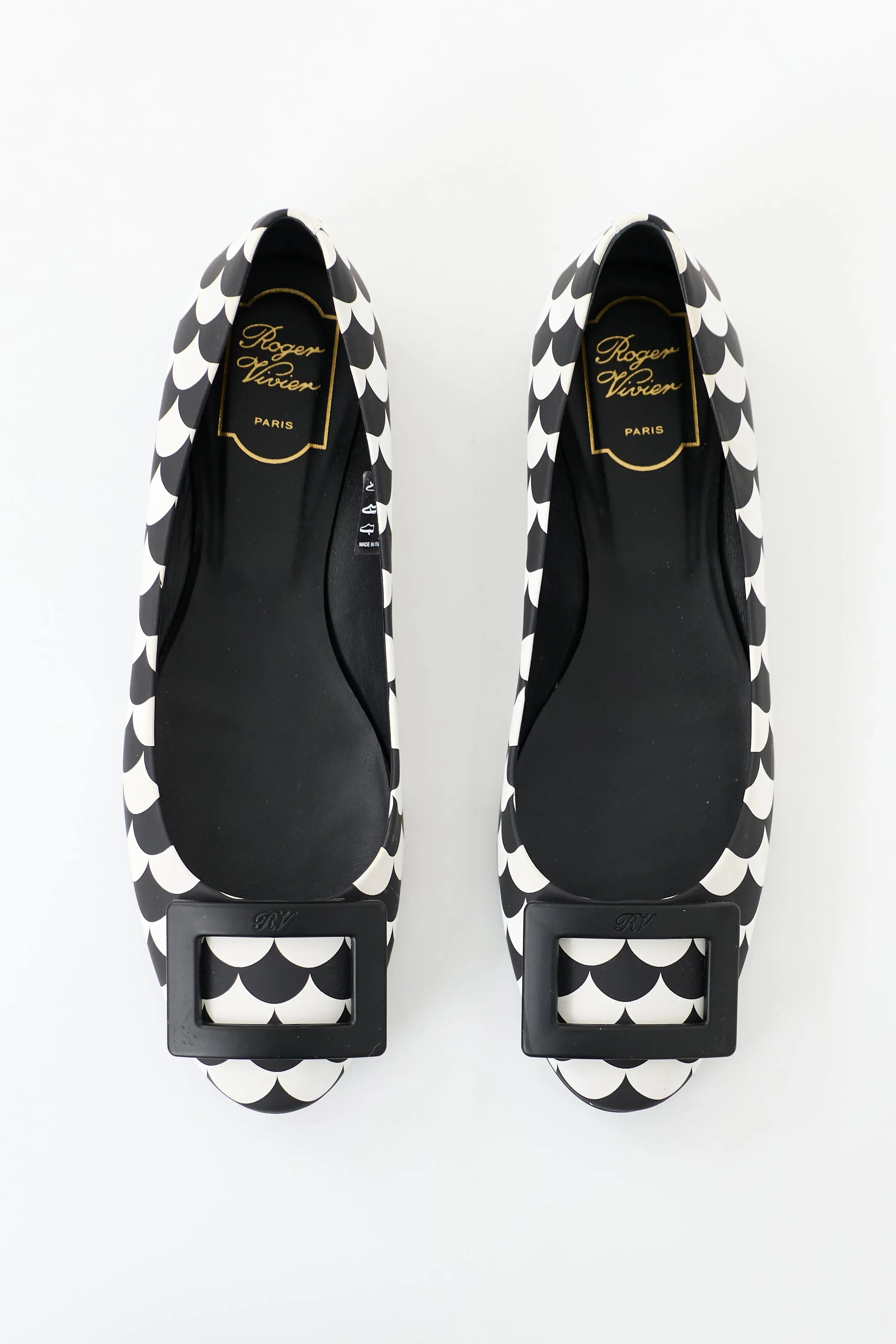 Printed Leather Flat sold by VSP Consignment product image thumbnail 2