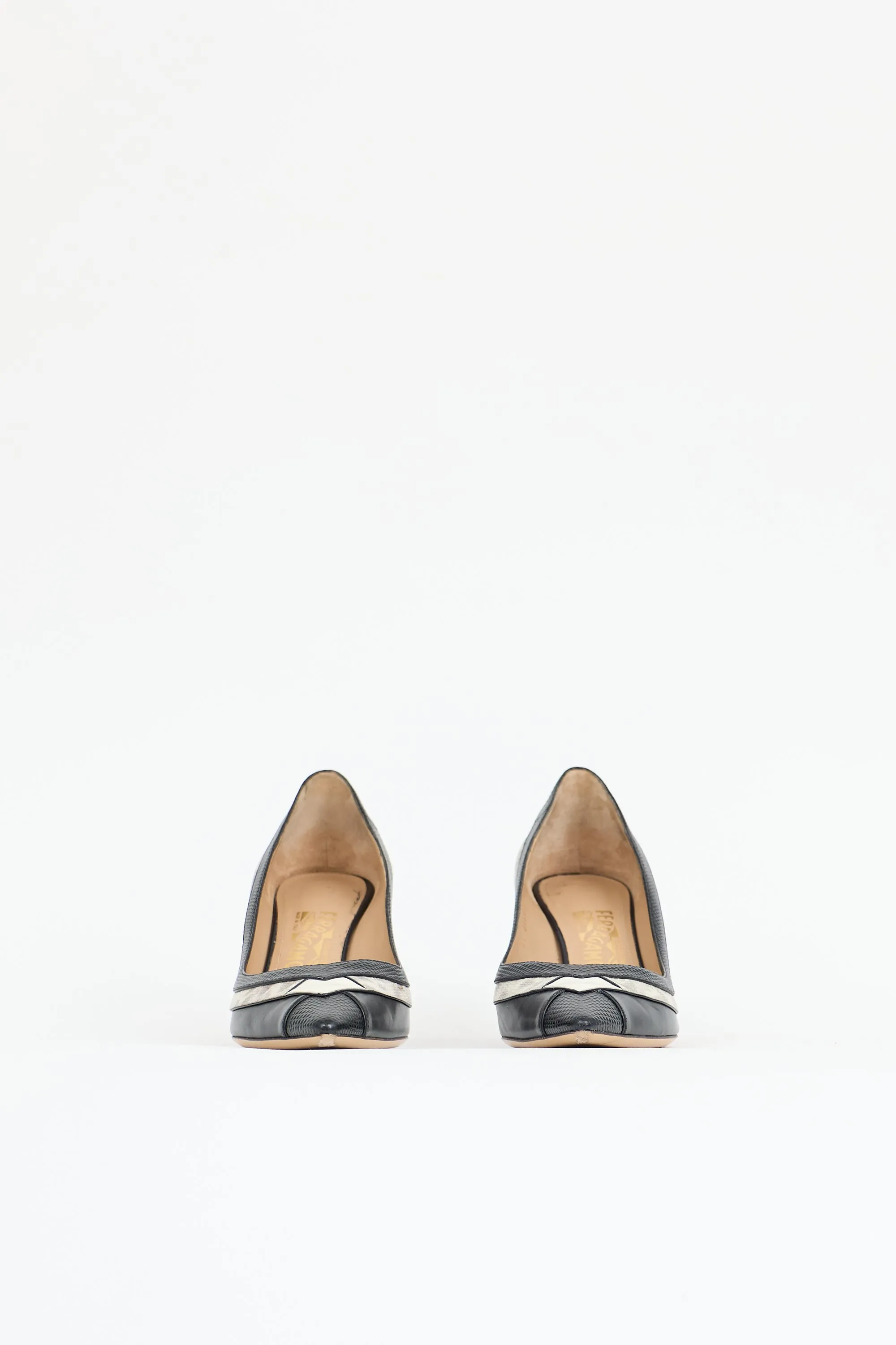 Leather Layered Pump sold by VSP Consignment product image thumbnail 3