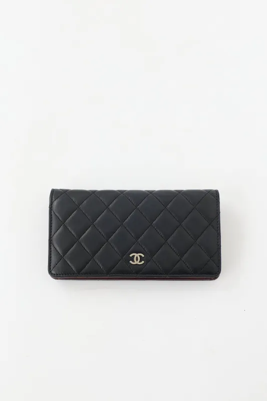 Quilted Leather CC Bifold Wallet sold by VSP Consignment