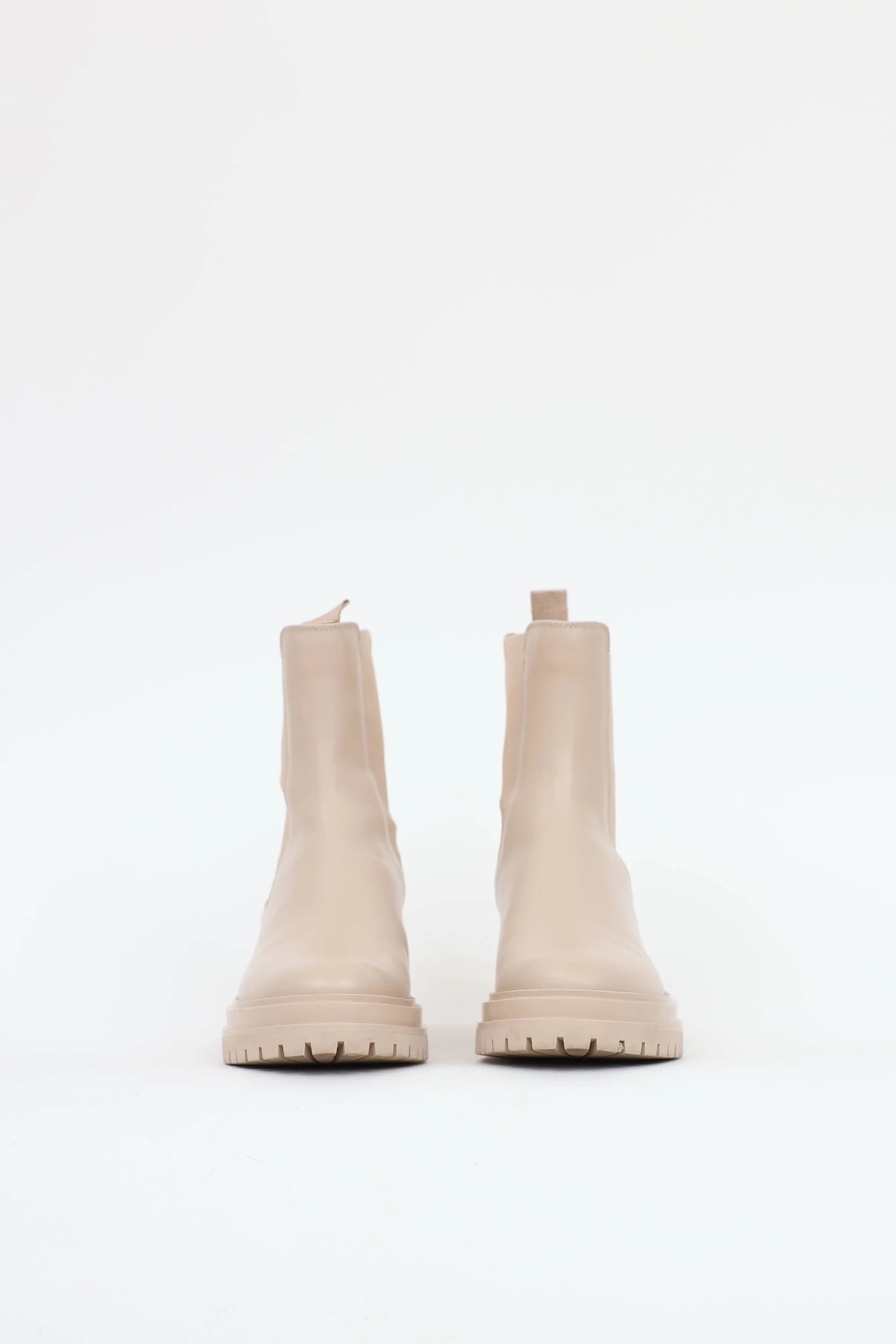 Leather Chelsea Boot sold by VSP Consignment product image thumbnail 3