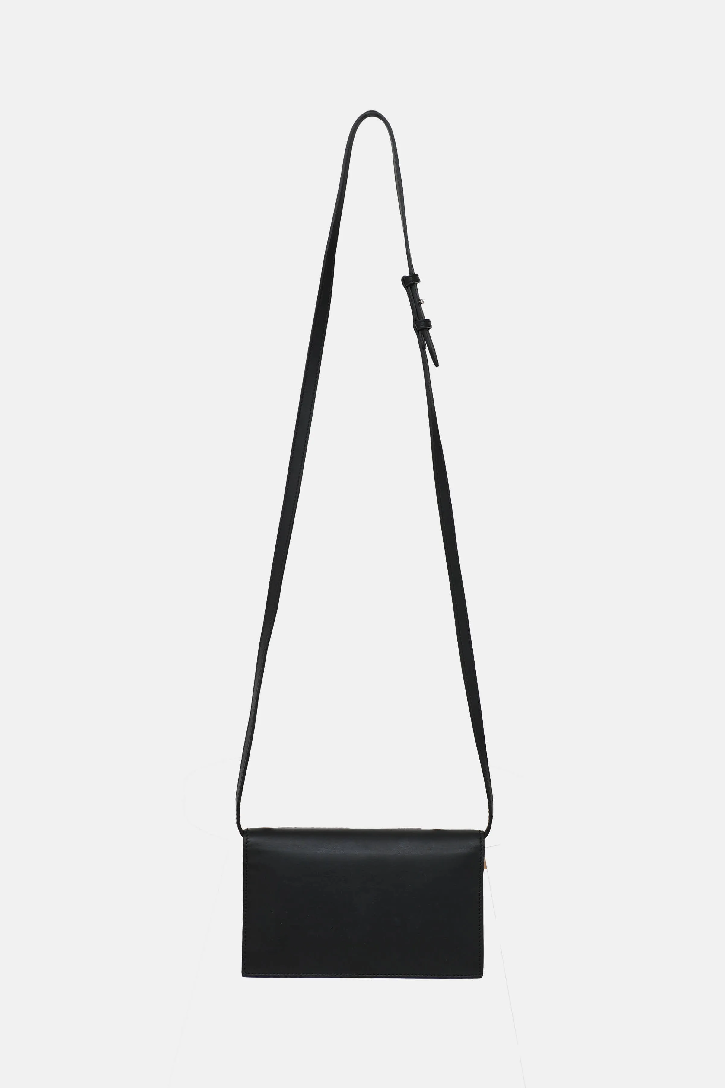 Leather Interlocking GG Wallet on Strap sold by VSP Consignment product image thumbnail 3