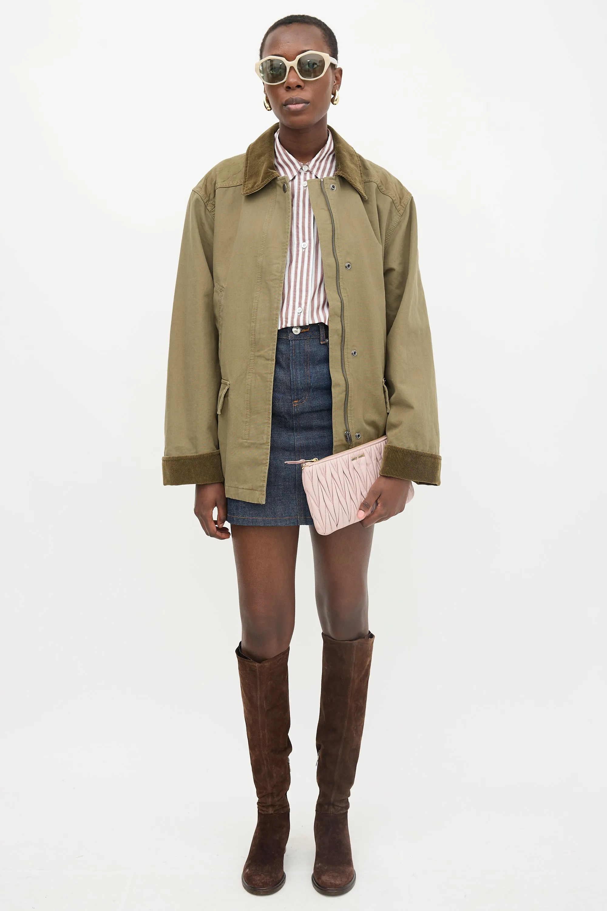 Matelassé Leather Clutch Bag sold by VSP Consignment product image thumbnail 5