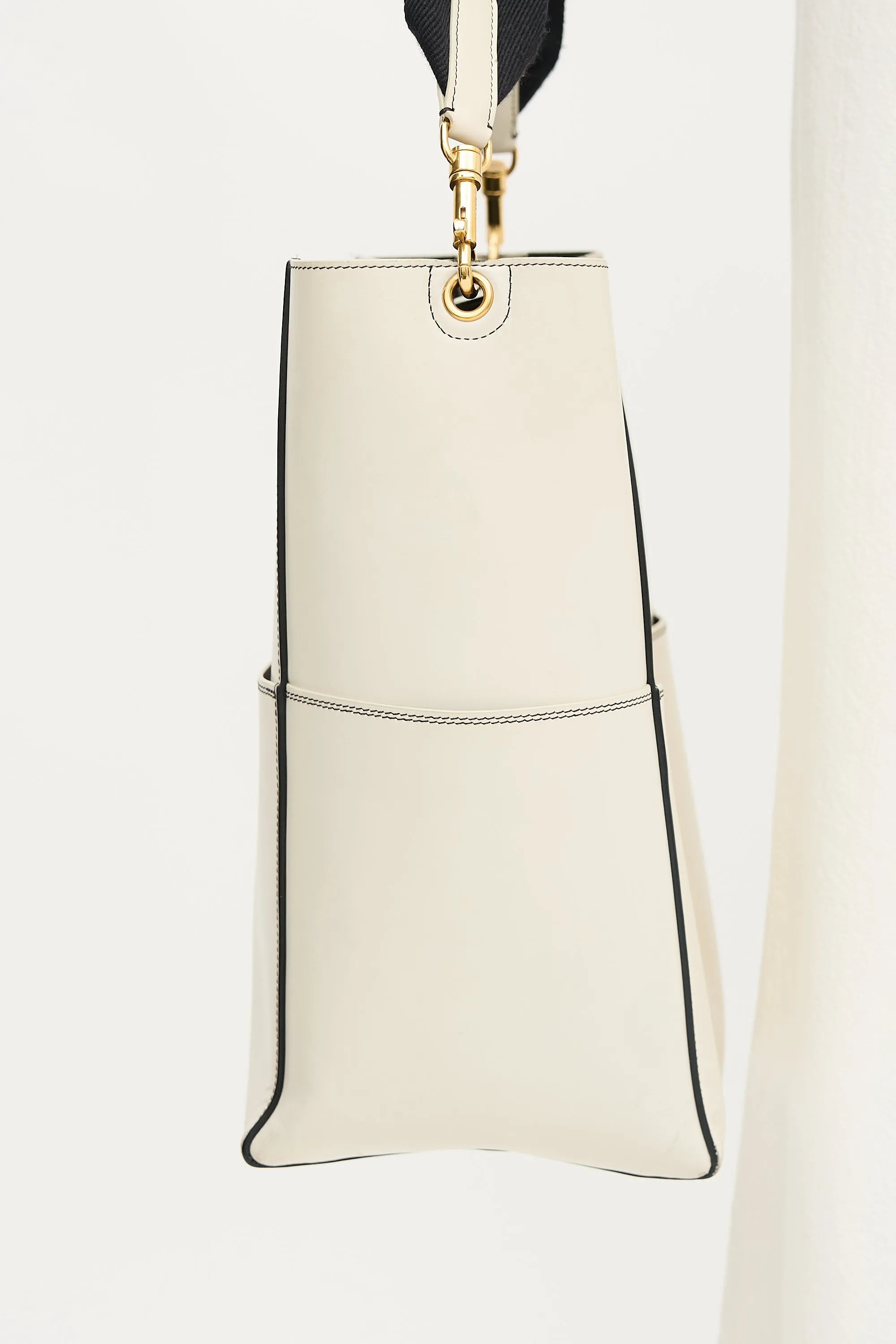 2016 Leather Sangle Seau Bucket Bag sold by VSP Consignment product image thumbnail 5