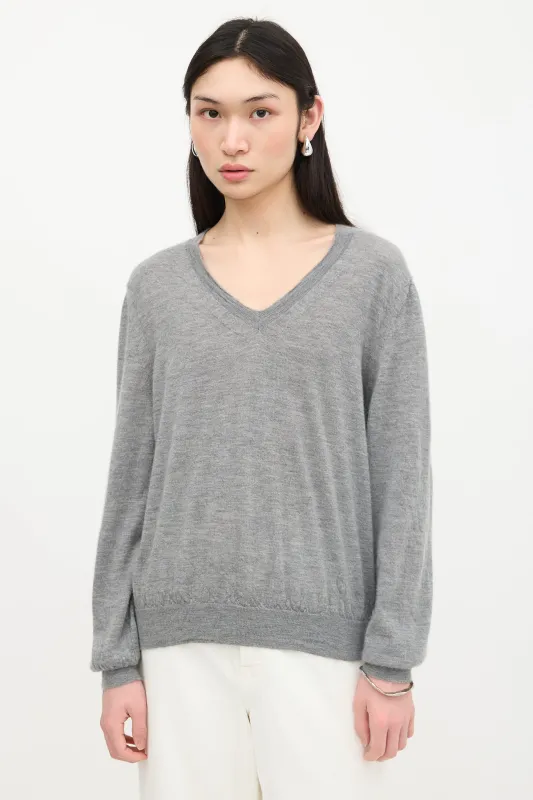 Cashmere V-Neck Sweater sold by VSP Consignment