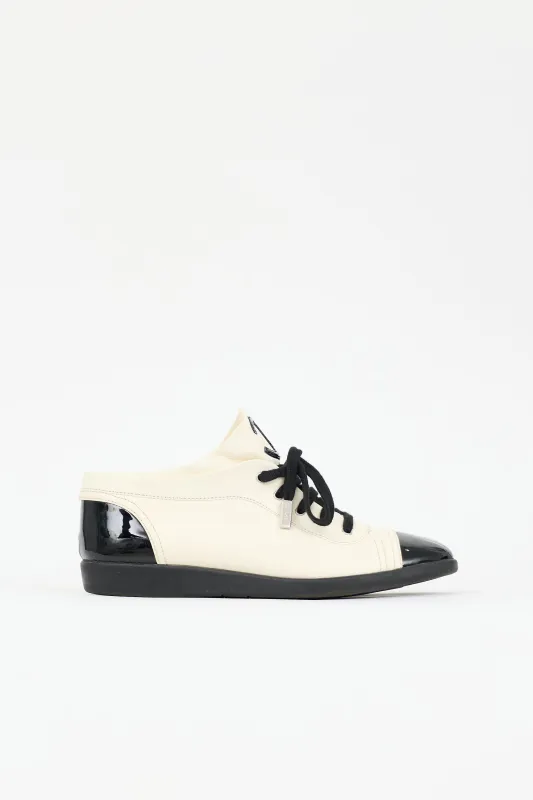 Spring 2015 Leather CC Sneaker made by Chanel