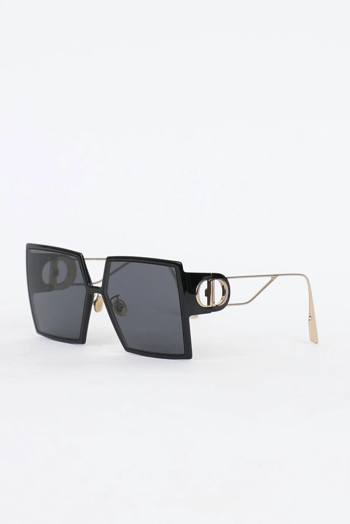 8072K Square Sunglasses sold by VSP Consignment product image thumbnail 2