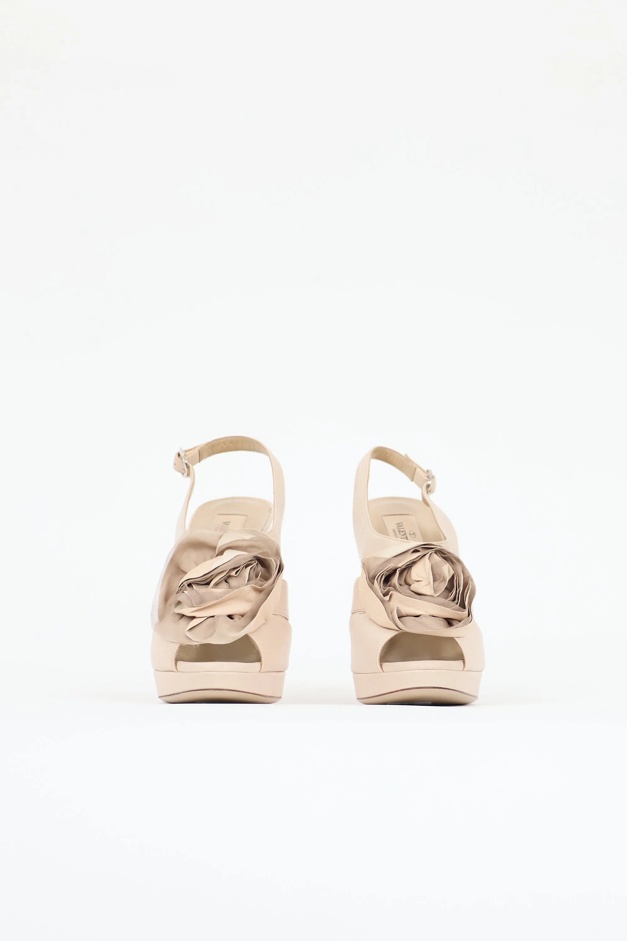 Leather & Silk Rose Slingback Heel sold by VSP Consignment product image thumbnail 3