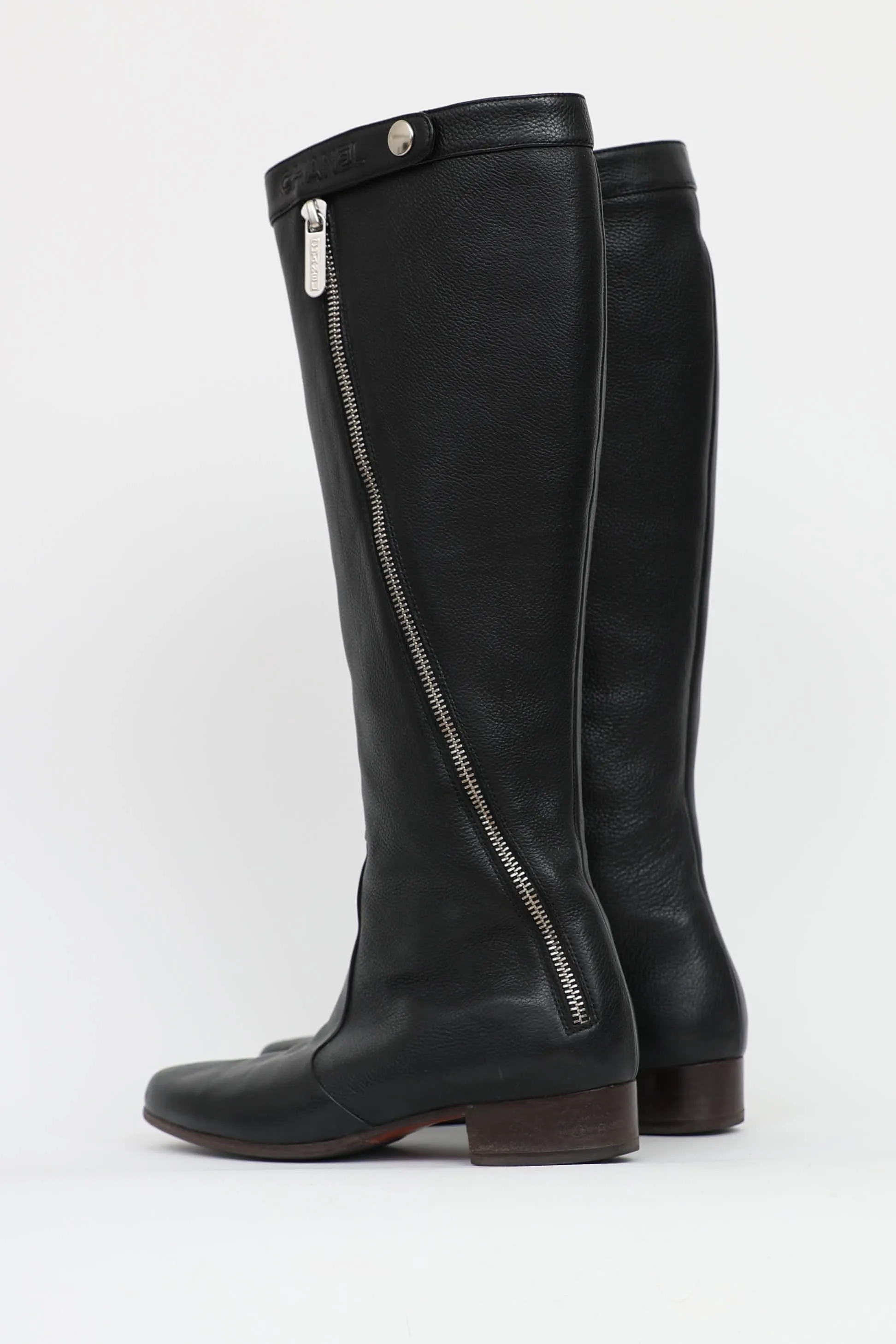 2008 Leather Riding Boot sold by VSP Consignment product image thumbnail 4