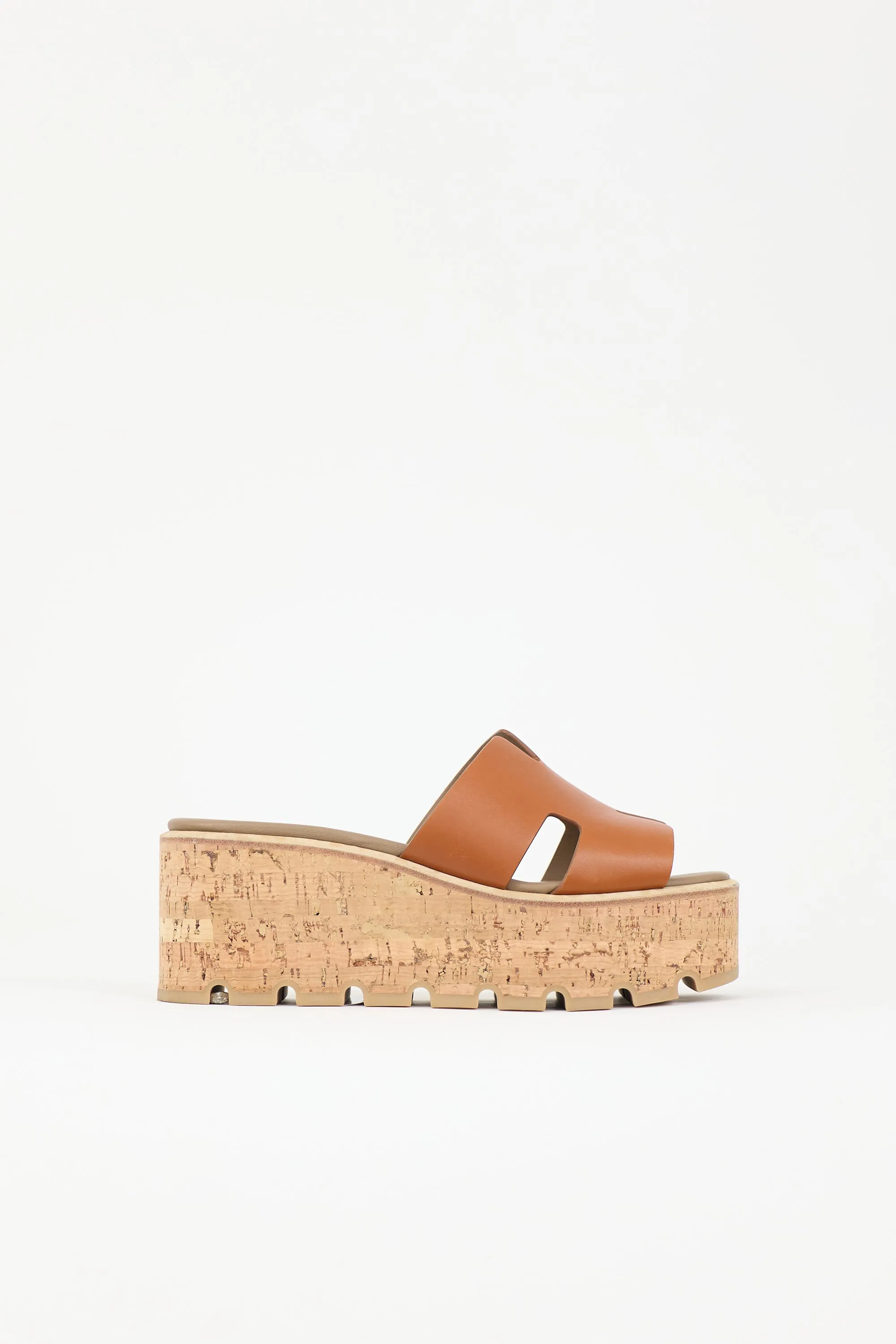 Leather Eze 30 Sandal sold by VSP Consignment