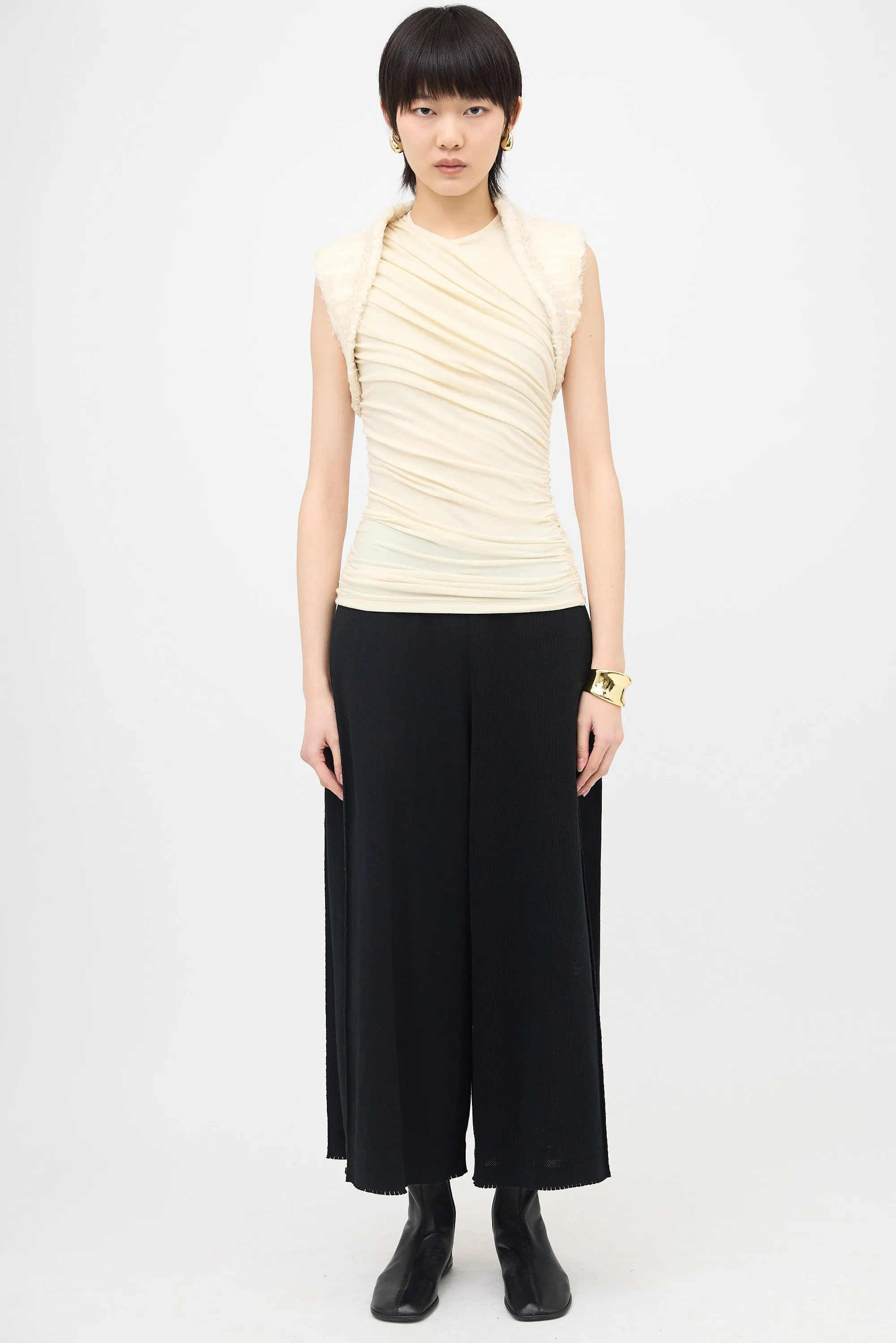 Fur Bolero sold by VSP Consignment product image thumbnail 2