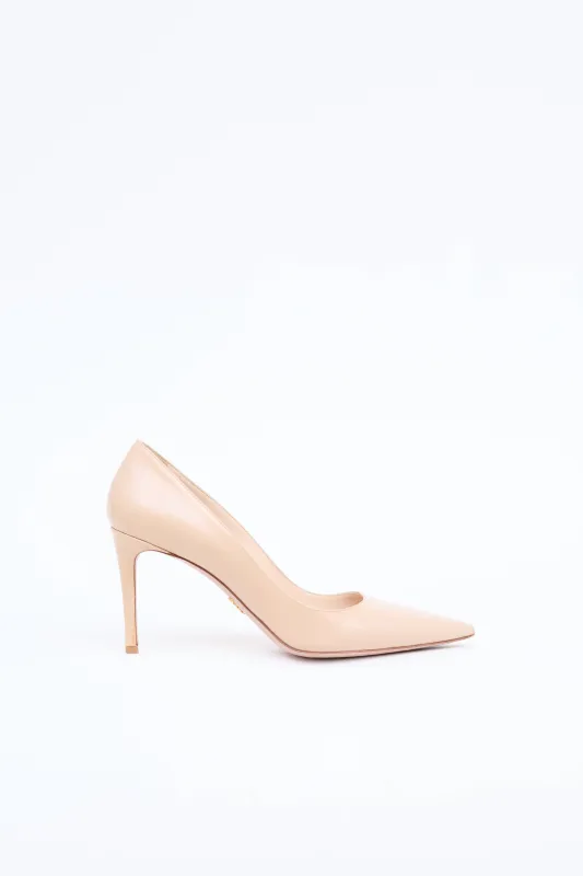 Saffiano Point Toe Pump sold by VSP Consignment
