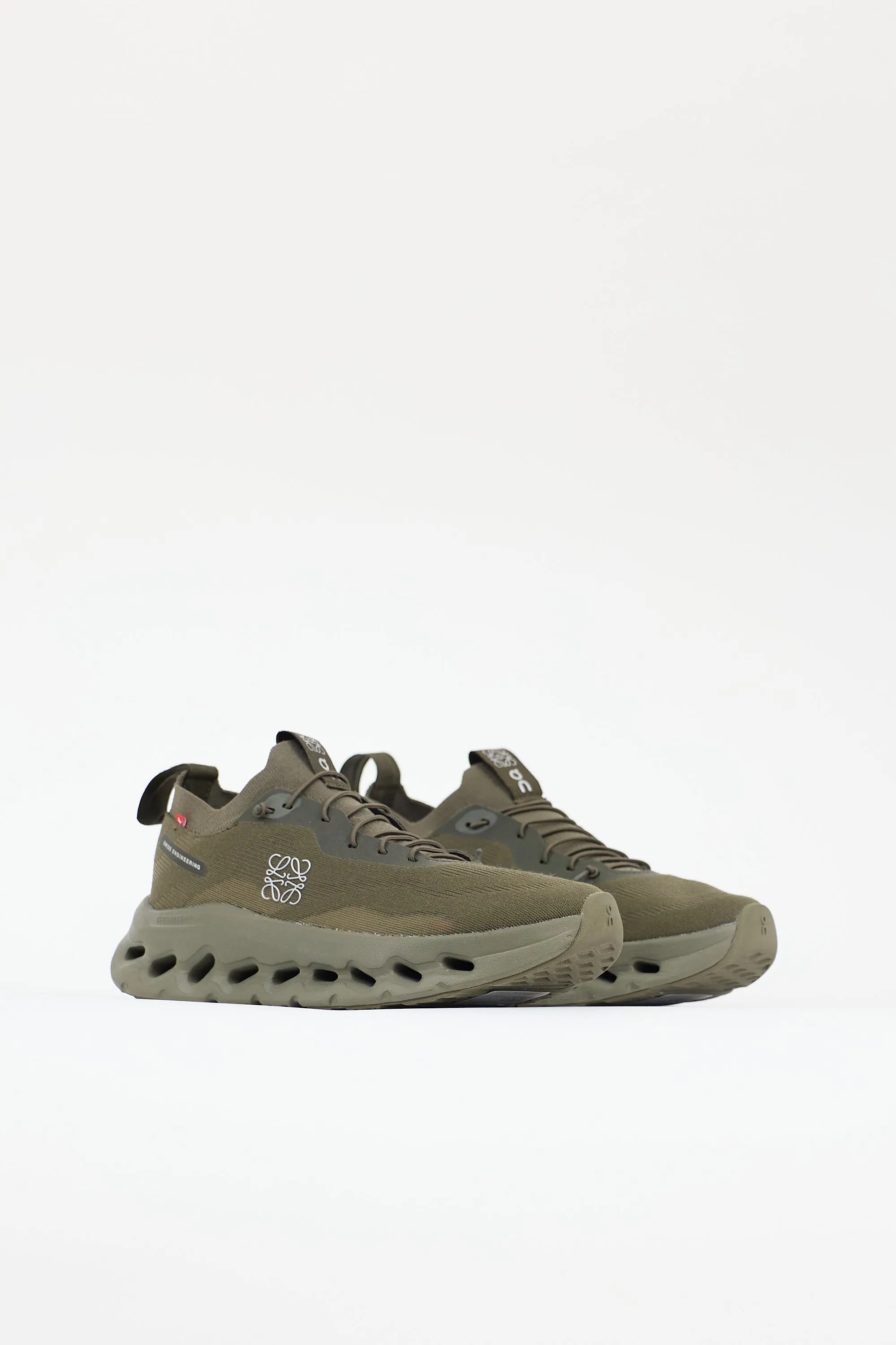 X ON Cloudtilt Sneaker sold by VSP Consignment product image thumbnail 3