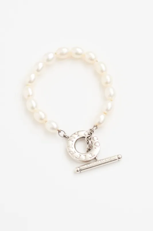 Pearl Toggle Bracelet sold by VSP Consignment
