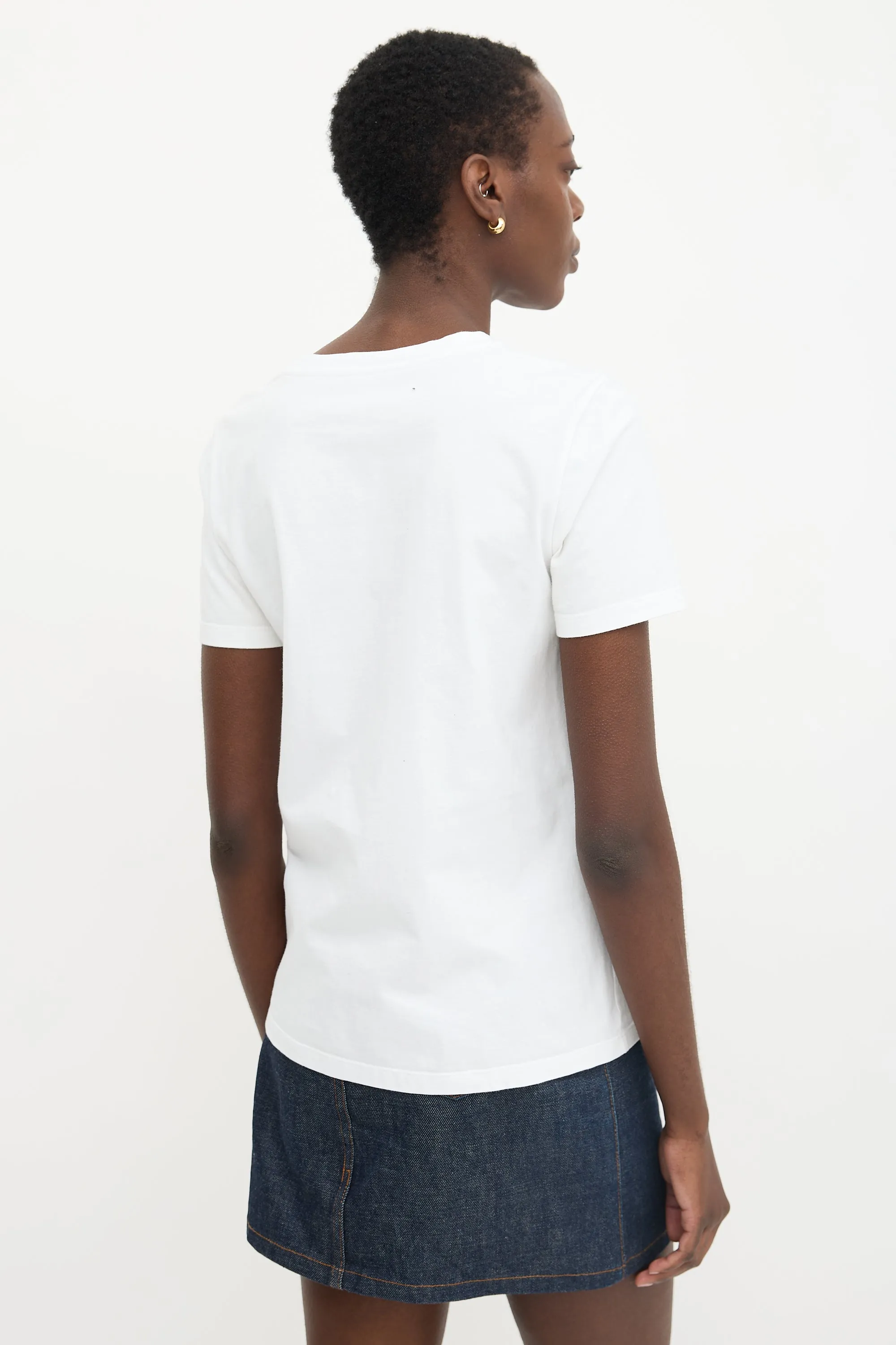 Graphic Logo T-Shirt sold by VSP Consignment product image thumbnail 4