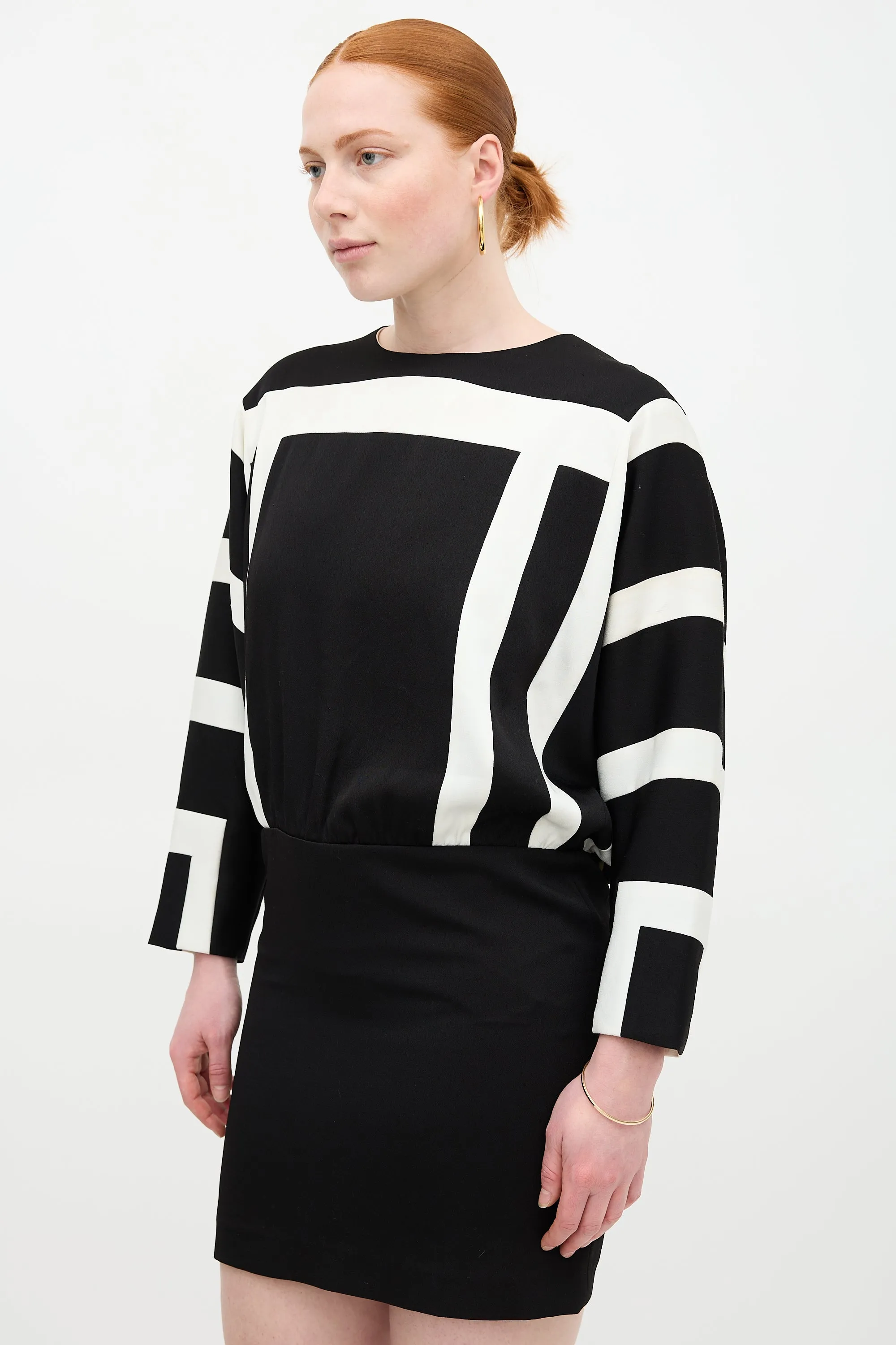 Monochrome Shift Dress sold by VSP Consignment product image thumbnail 3