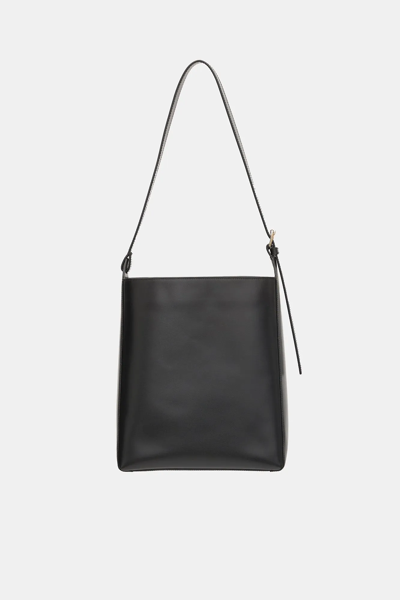 Leather Virginie Shoulder Bag sold by VSP Consignment