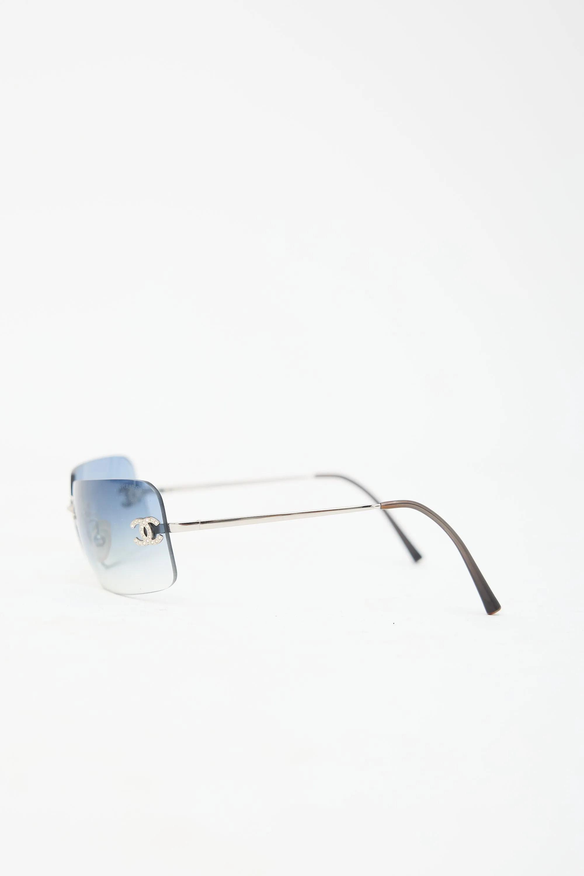 Vintage 4017D Rimless CC Sunglasses sold by VSP Consignment product image thumbnail 4