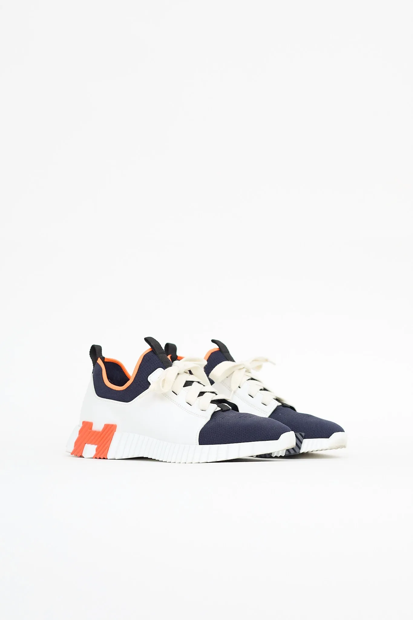 Bounching Sneaker sold by VSP Consignment product image thumbnail 3