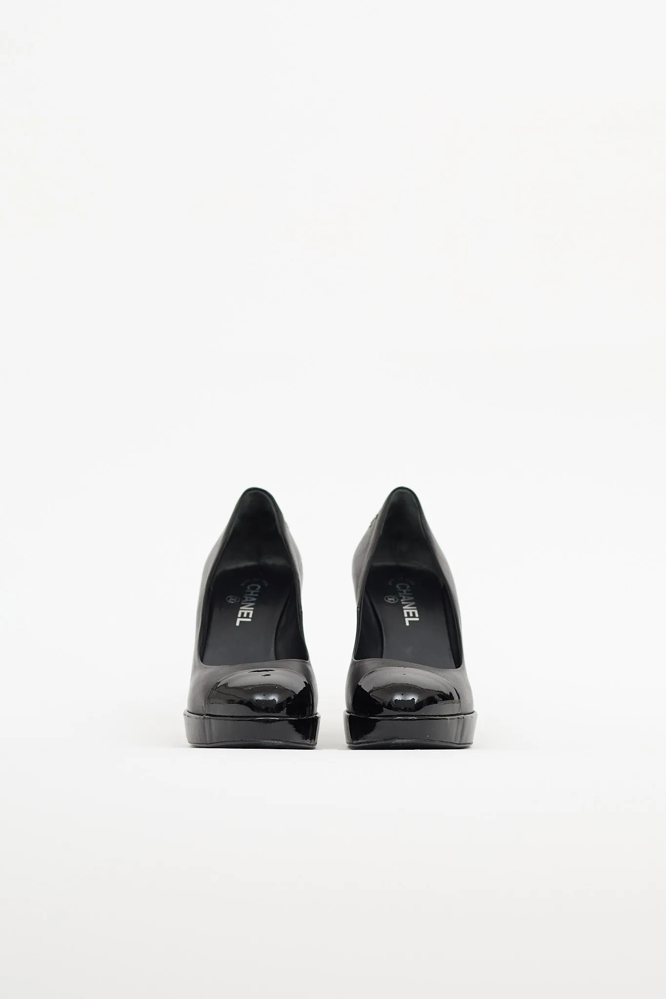 Cap Toe Platform Pump sold by VSP Consignment product image thumbnail 3