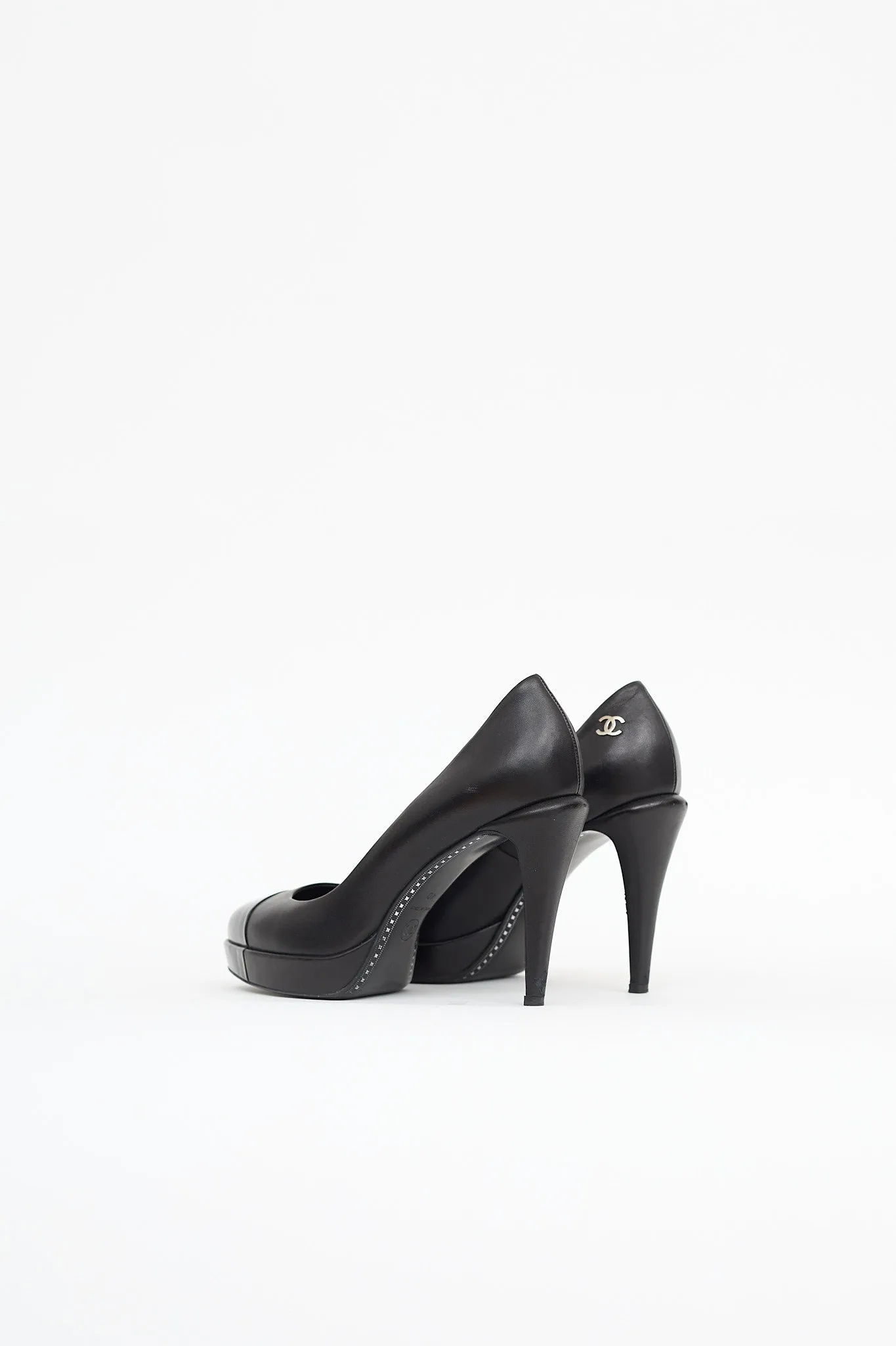 Cap Toe Platform Pump sold by VSP Consignment product image thumbnail 4