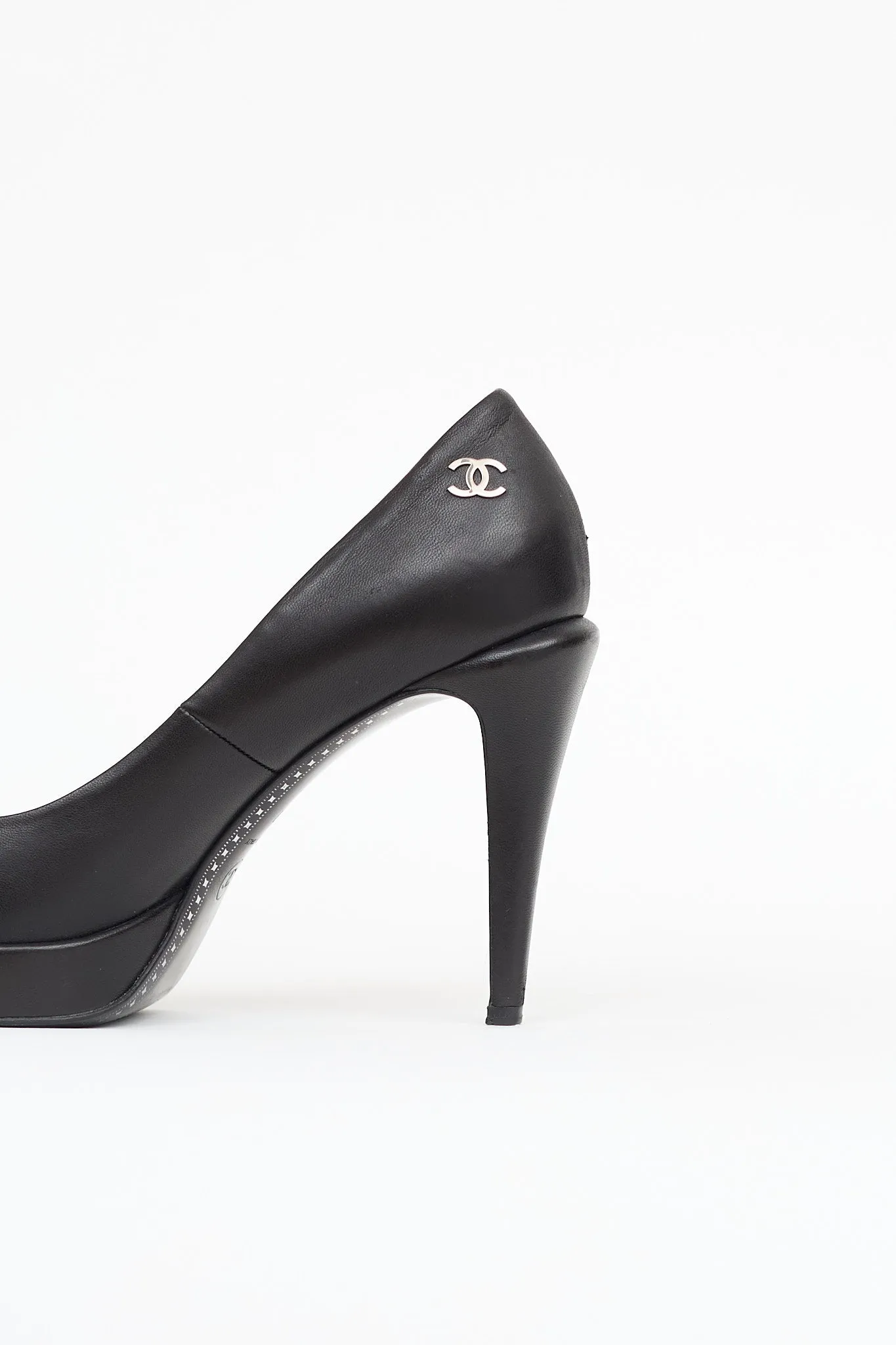 Cap Toe Platform Pump sold by VSP Consignment product image thumbnail 5