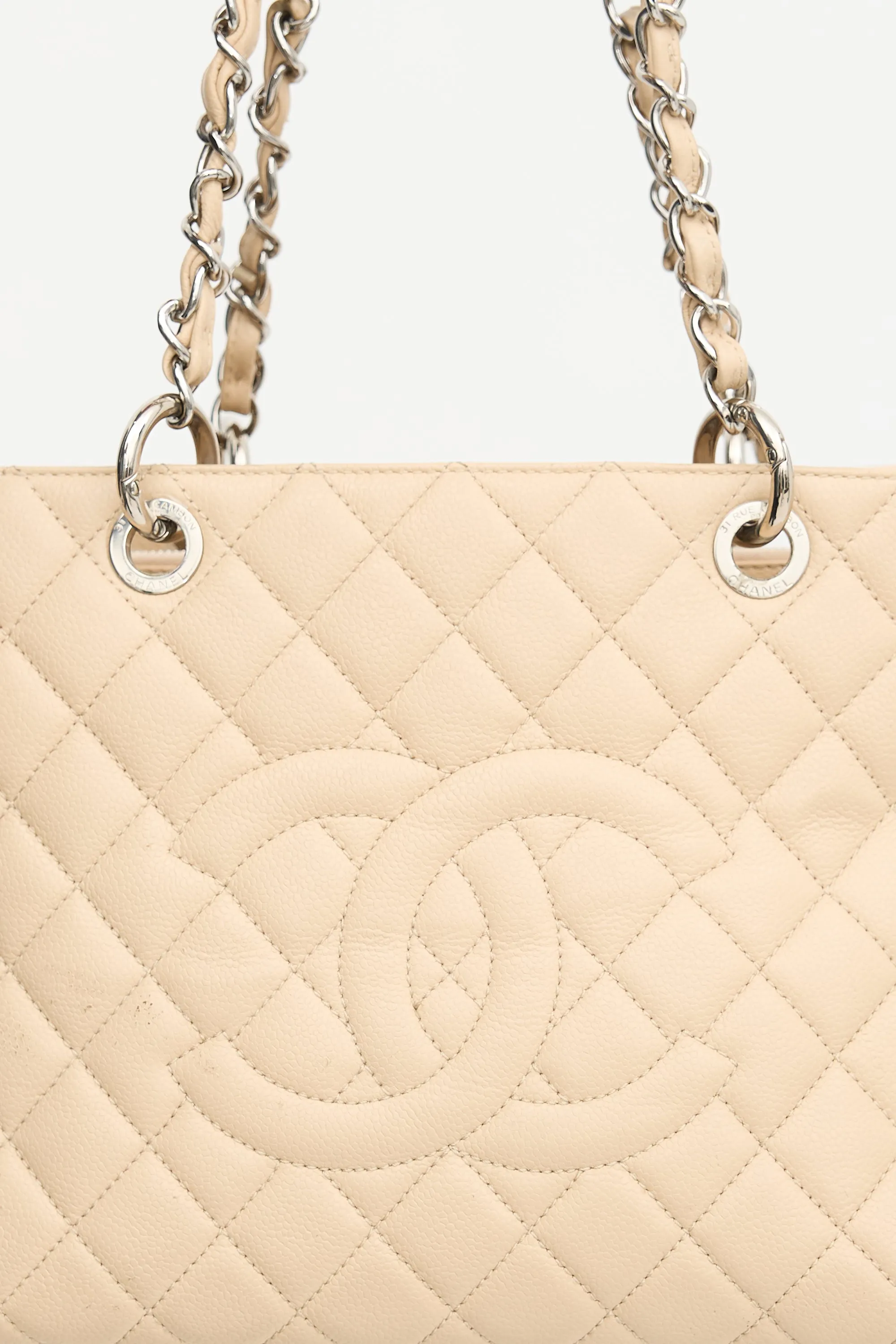 Quilted Leather Grand Shopping Tote Bag sold by VSP Consignment product image thumbnail 3