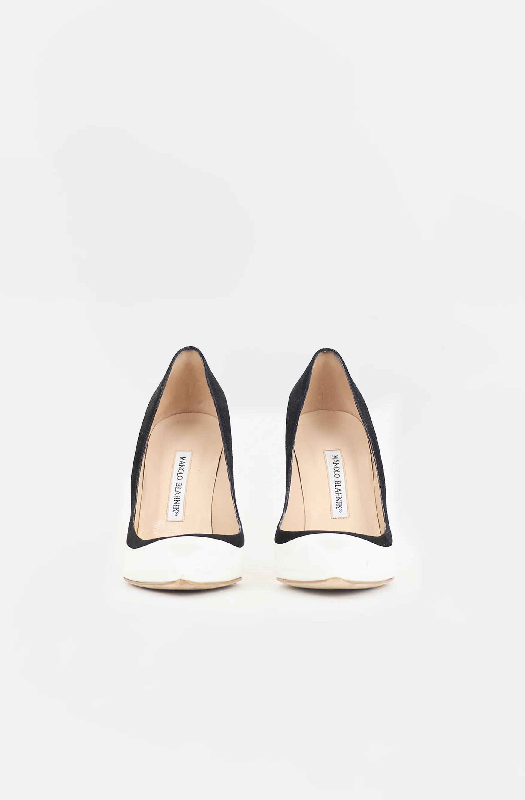 Patent Trimmed Pump sold by VSP Consignment product image thumbnail 3