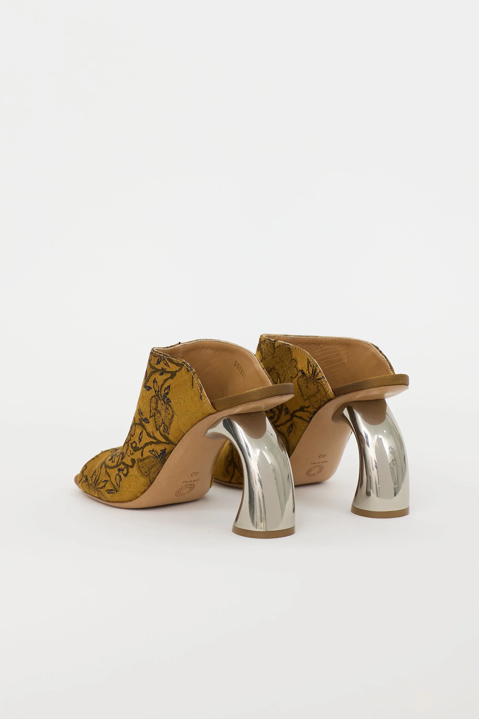 Jacquard Curved Mule sold by VSP Consignment product image thumbnail 4