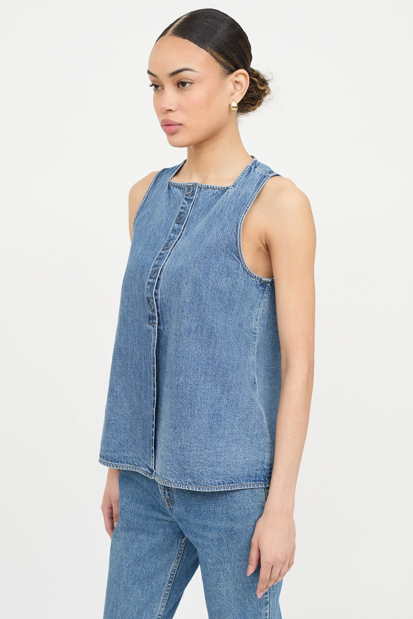 Button Sleeveless Vest sold by VSP Consignment product image thumbnail 3