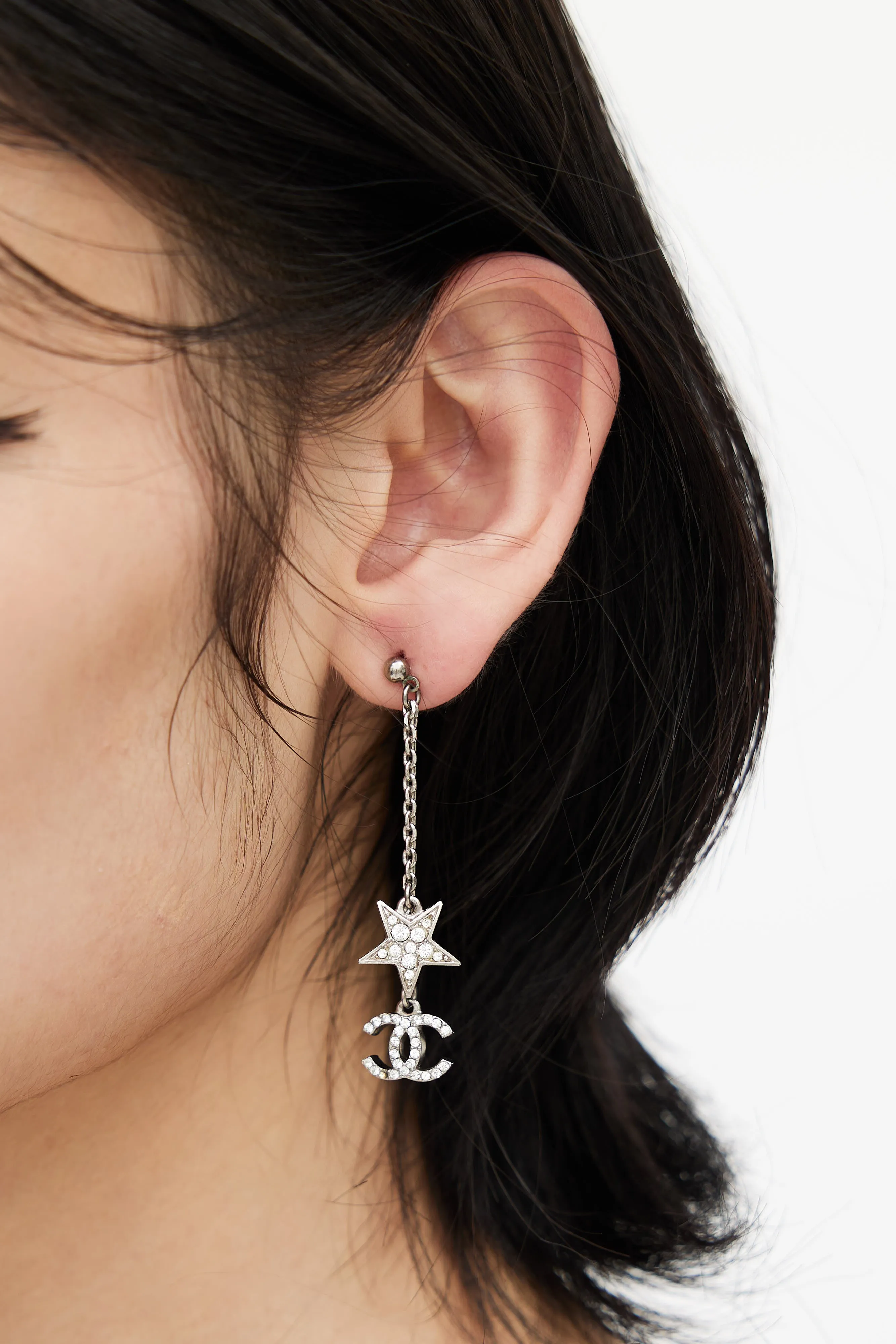 Spring 2008 Silver CC & Star Earrings sold by VSP Consignment