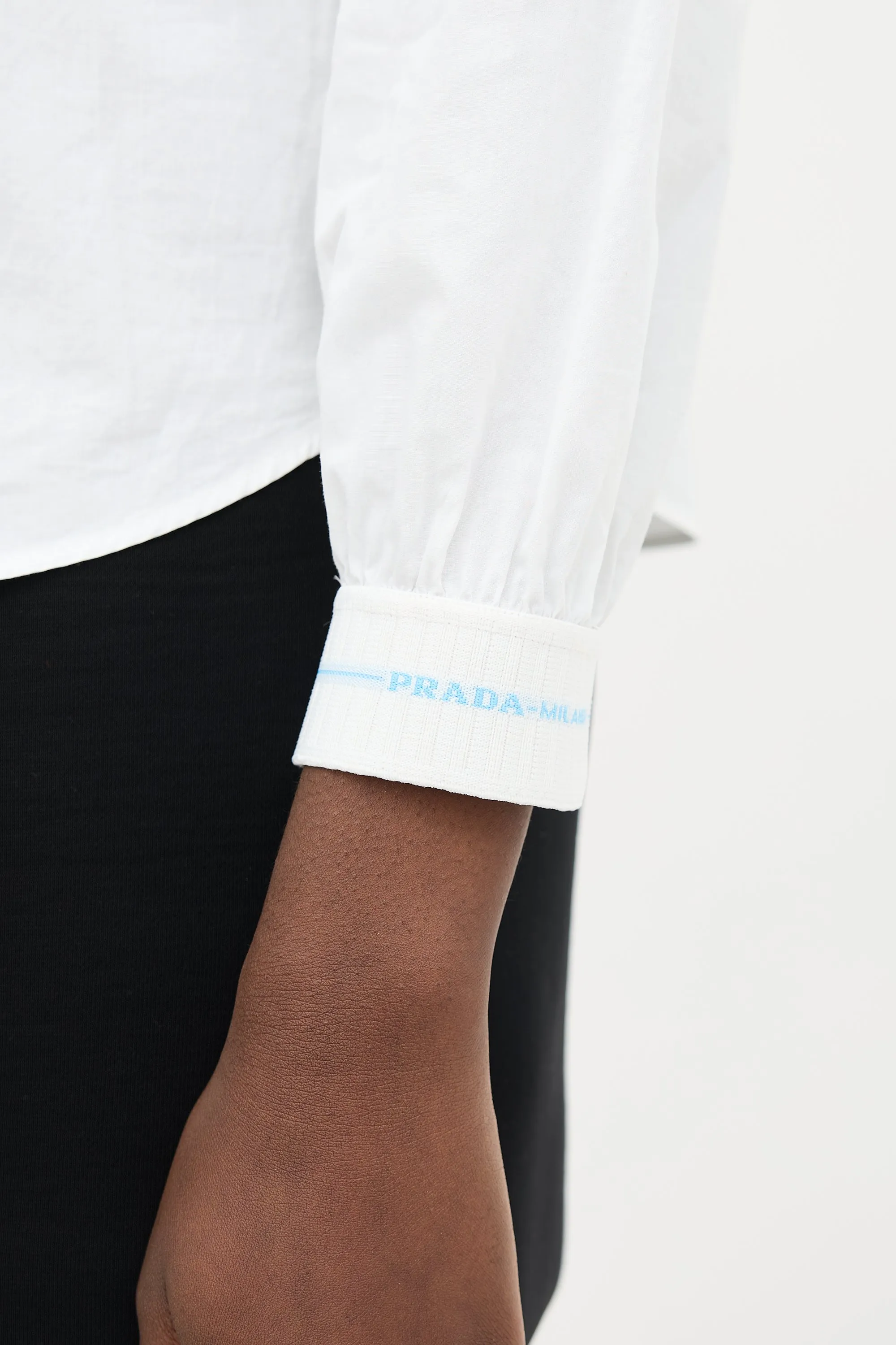 2018 Logo Shirt sold by VSP Consignment product image thumbnail 3