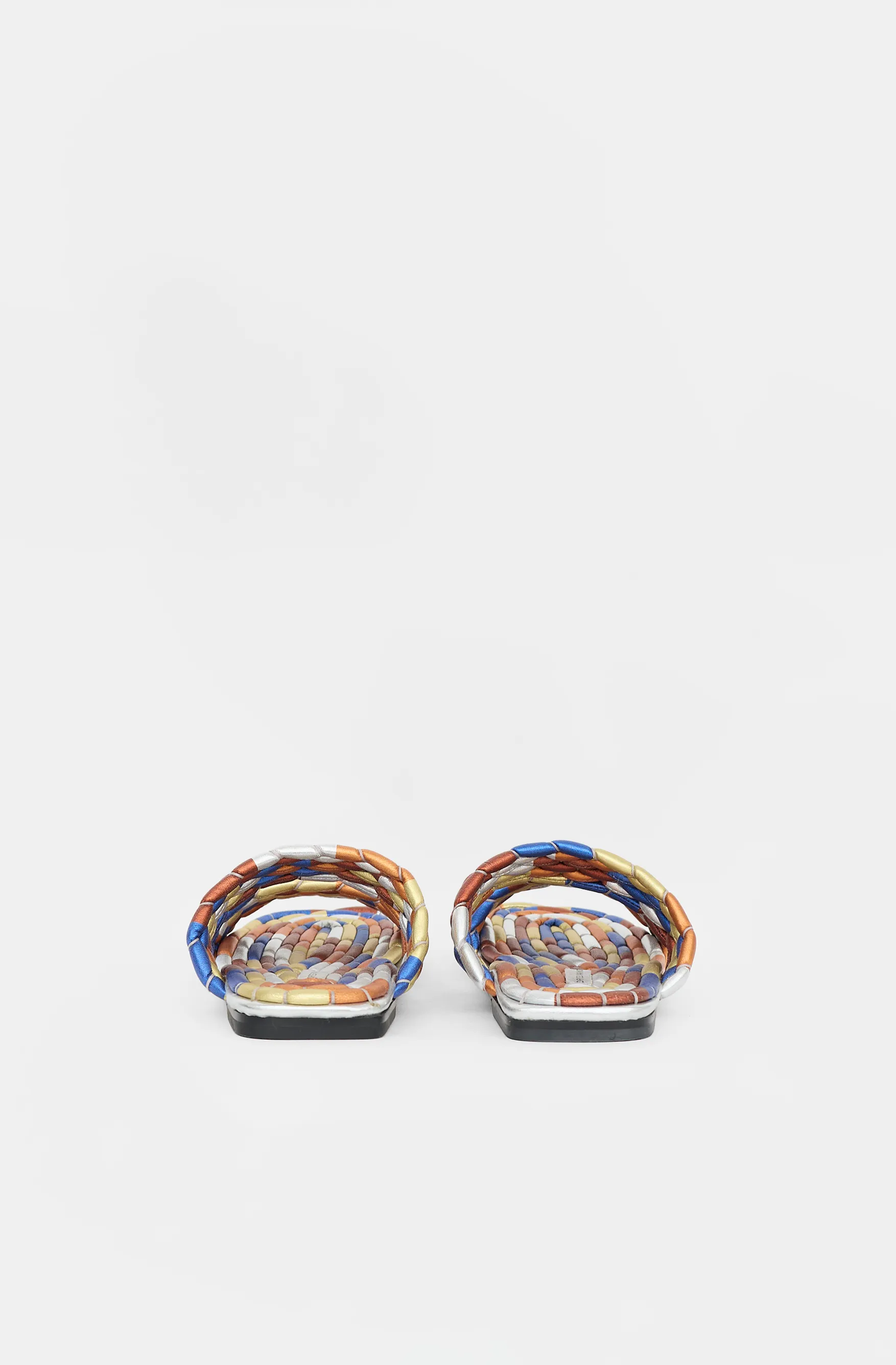 Metallic Leather Woven Sandal sold by VSP Consignment product image thumbnail 4