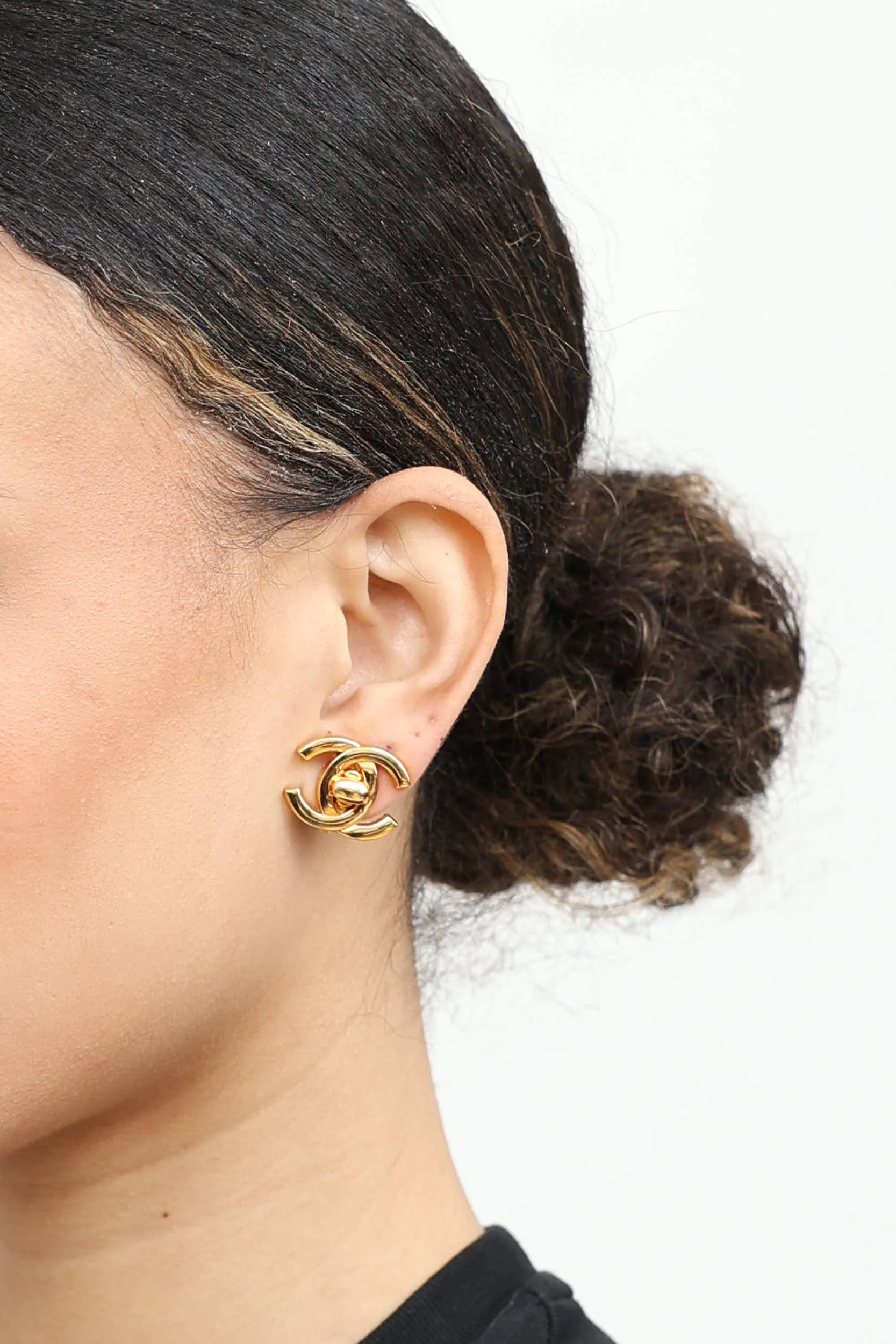 95A CC Turnlock Clip On Earrings sold by VSP Consignment product image thumbnail 2