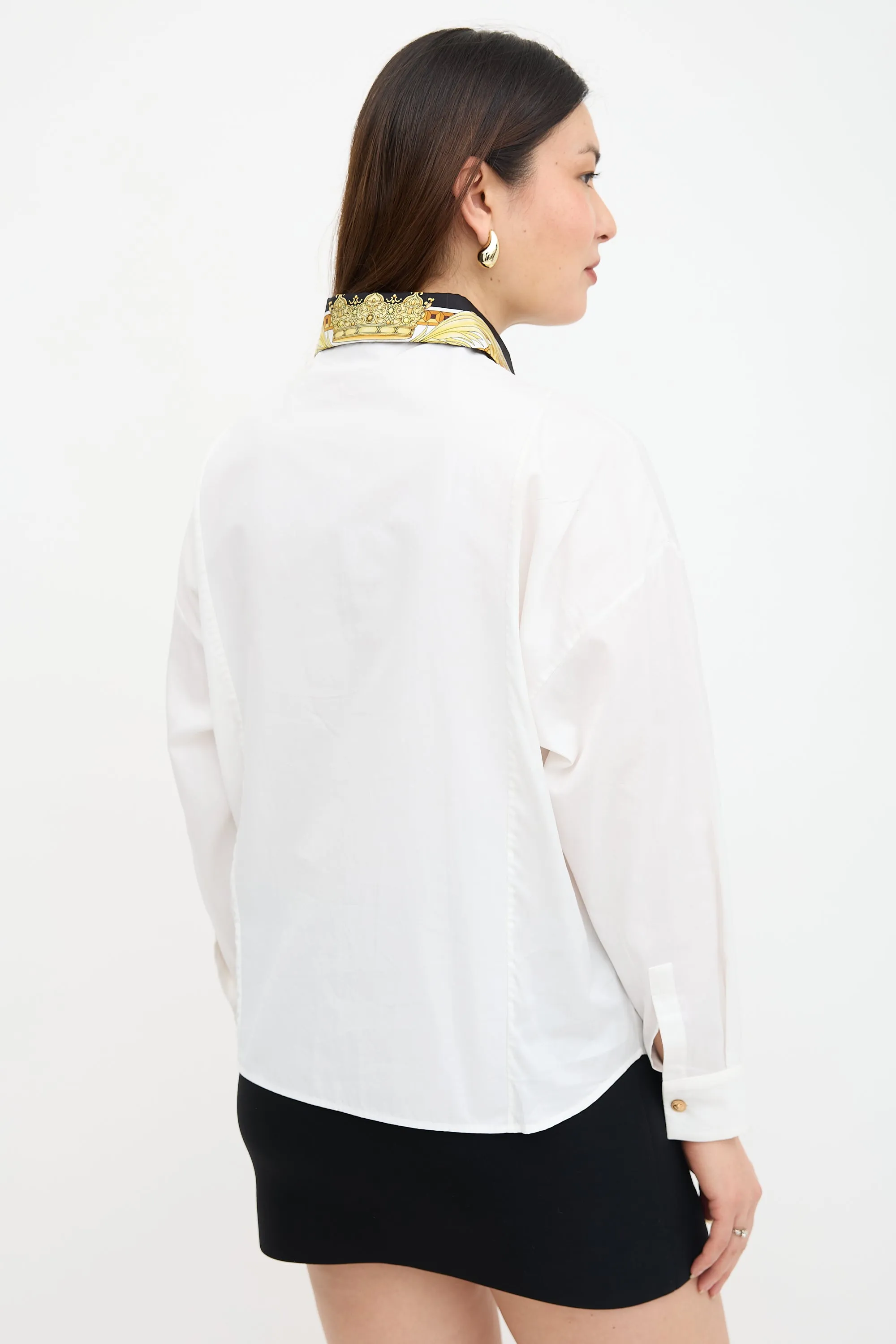 Baroque Trim Shirt sold by VSP Consignment product image thumbnail 4