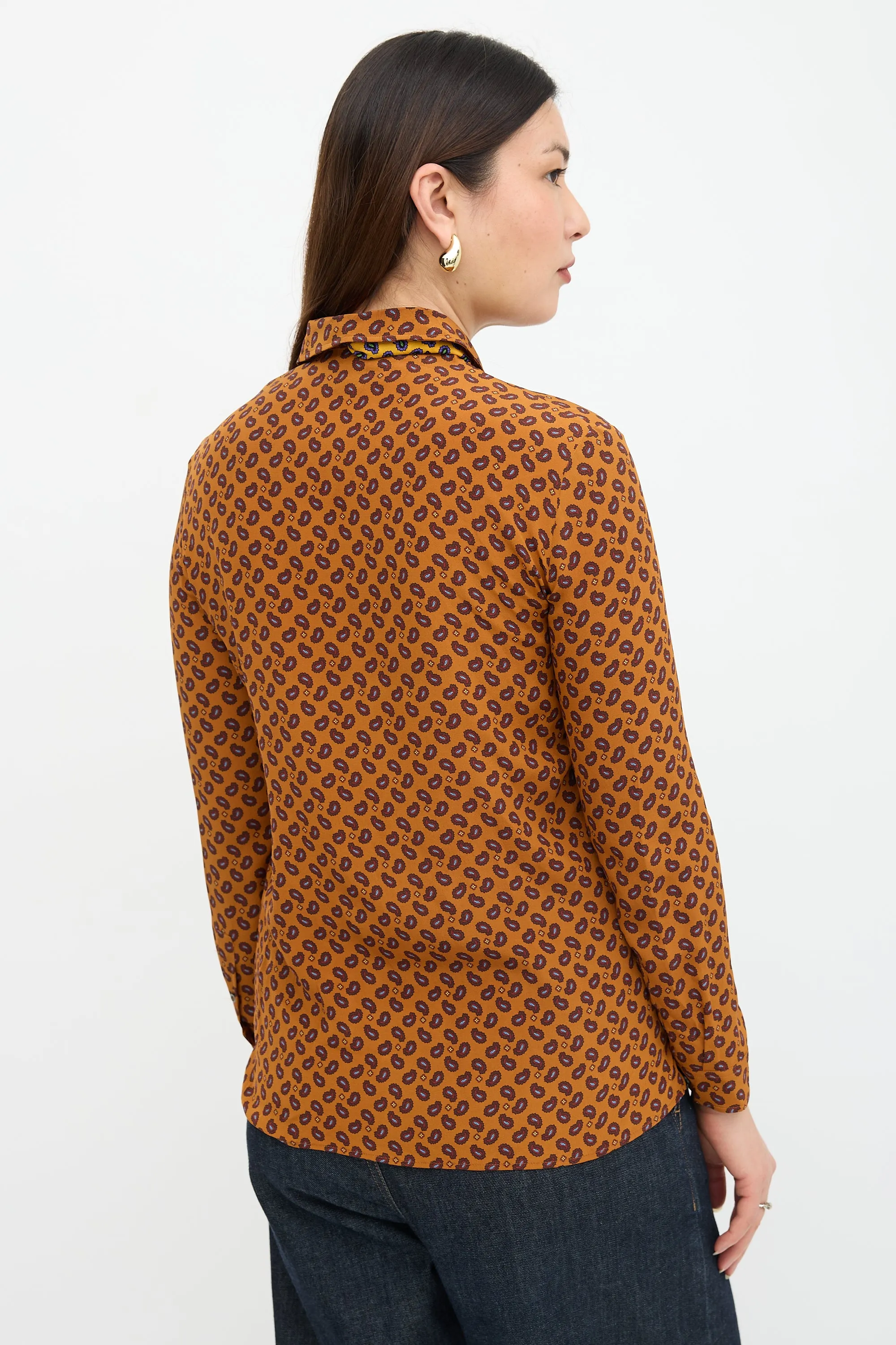 2016 Silk Paisley Blouse sold by VSP Consignment product image thumbnail 4