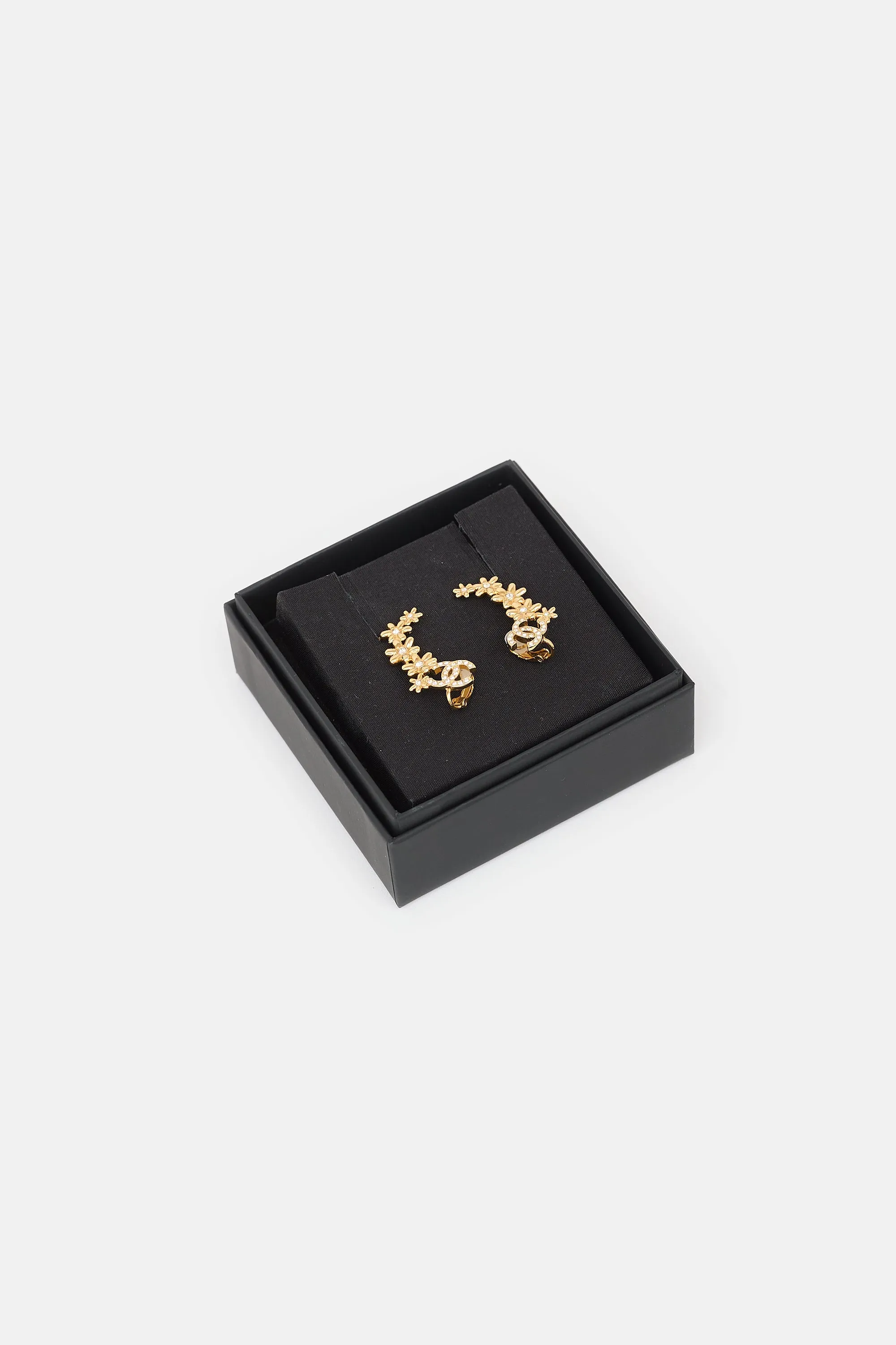 FW 2023 Flower CC Clip On Climber Earrings sold by VSP Consignment product image thumbnail 2